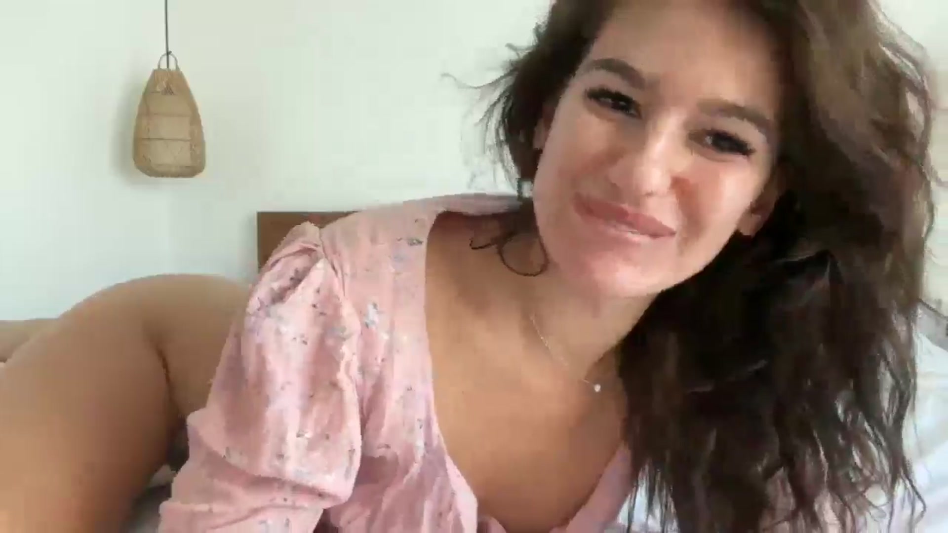 Gallery image thumbnail from Mary1One's myfreecams stream on, 06/12/2025, 07:21 image 5 of 20