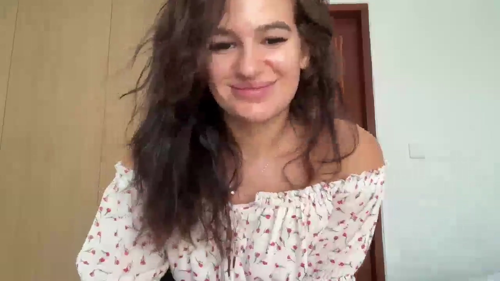 Gallery image thumbnail from Mary1One's myfreecams stream on, 06/22/2025, 04:35 image 8 of 20