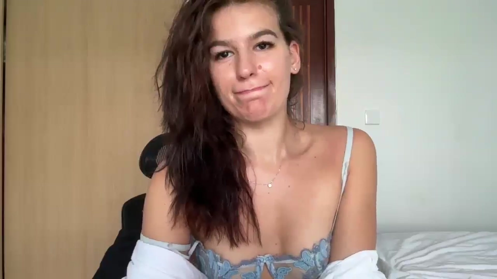 Gallery image thumbnail from Mary1One's myfreecams stream on, 07/21/2025, 05:08 image 2 of 20