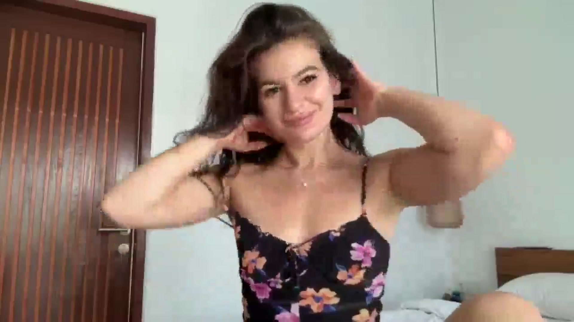 Gallery image thumbnail from Mary1One's myfreecams stream on, 07/24/2025, 05:41 image 17 of 20