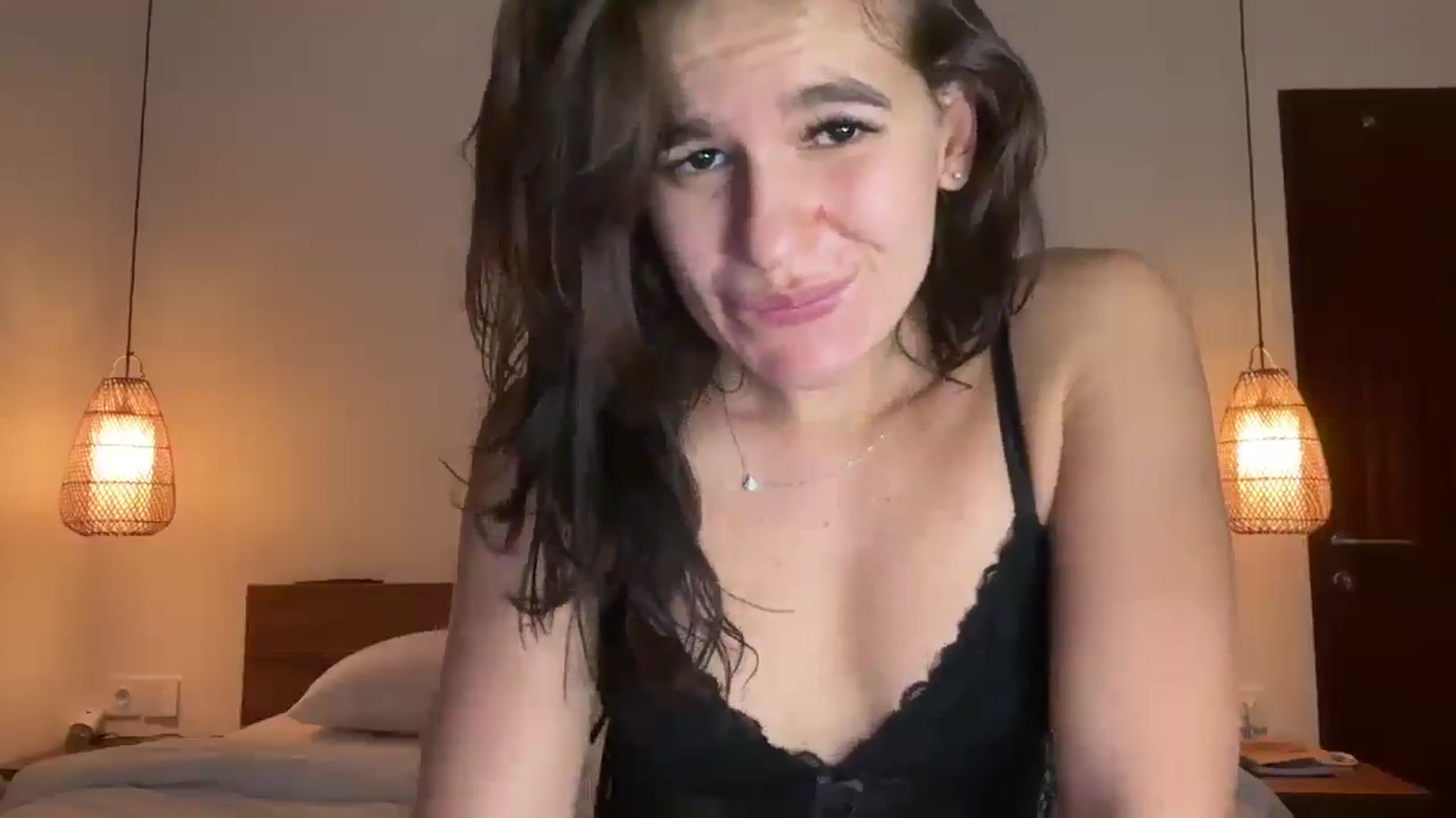Gallery image thumbnail from Mary1One's myfreecams stream on, 08/07/2025, 16:31 image 4 of 20