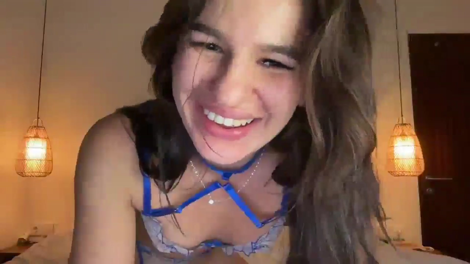 Gallery image thumbnail from Mary1One's myfreecams stream on, 08/08/2025, 14:06 image 8 of 20