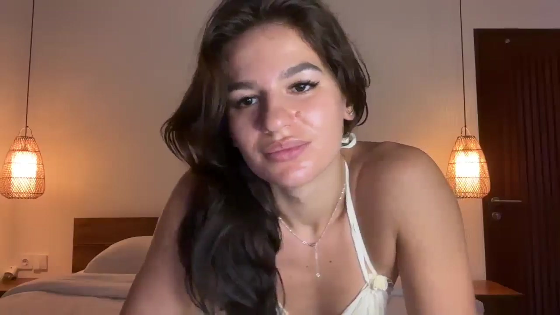 Gallery image thumbnail from Mary1One's myfreecams stream on, 09/11/2025, 04:37 image 4 of 20
