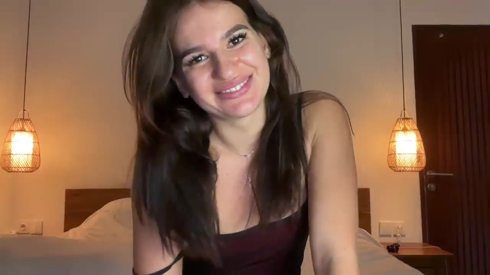 Gallery image thumbnail from Mary1One's myfreecams stream on, 09/28/2025, 05:11 image 8 of 20