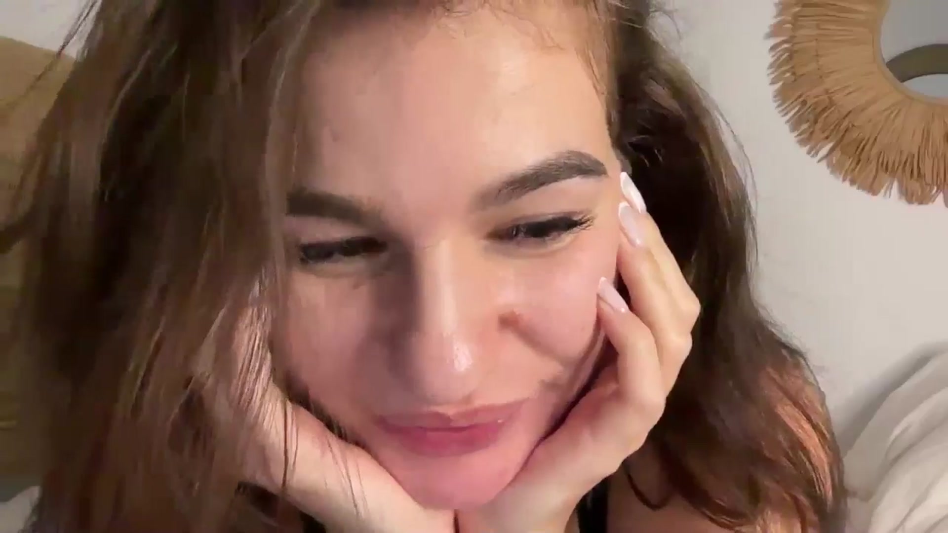 Gallery image thumbnail from Mary1One's myfreecams stream on, 11/15/2025, 19:14 image 19 of 20