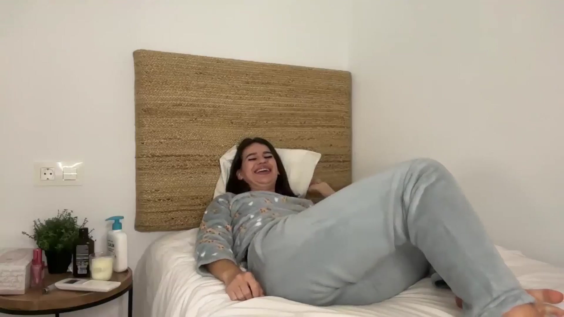Gallery image thumbnail from Mary1One's myfreecams stream on, 11/21/2025, 19:31 image 3 of 20