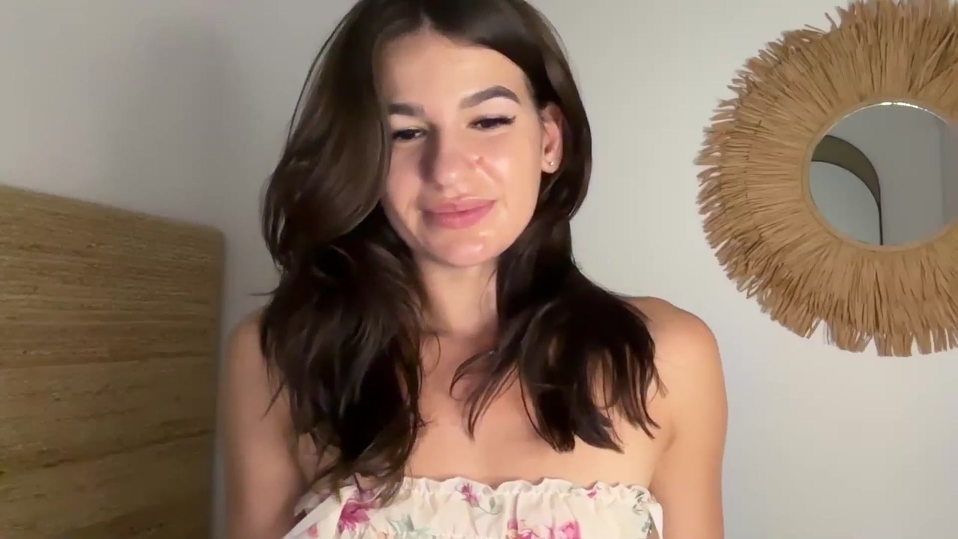Gallery image thumbnail from Mary1One's myfreecams stream on, 11/27/2025, 21:50 image 18 of 20