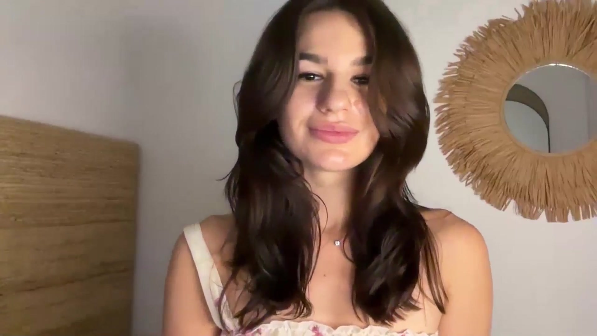 Gallery image thumbnail from Mary1One's myfreecams stream on, 11/27/2025, 21:50 image 17 of 20