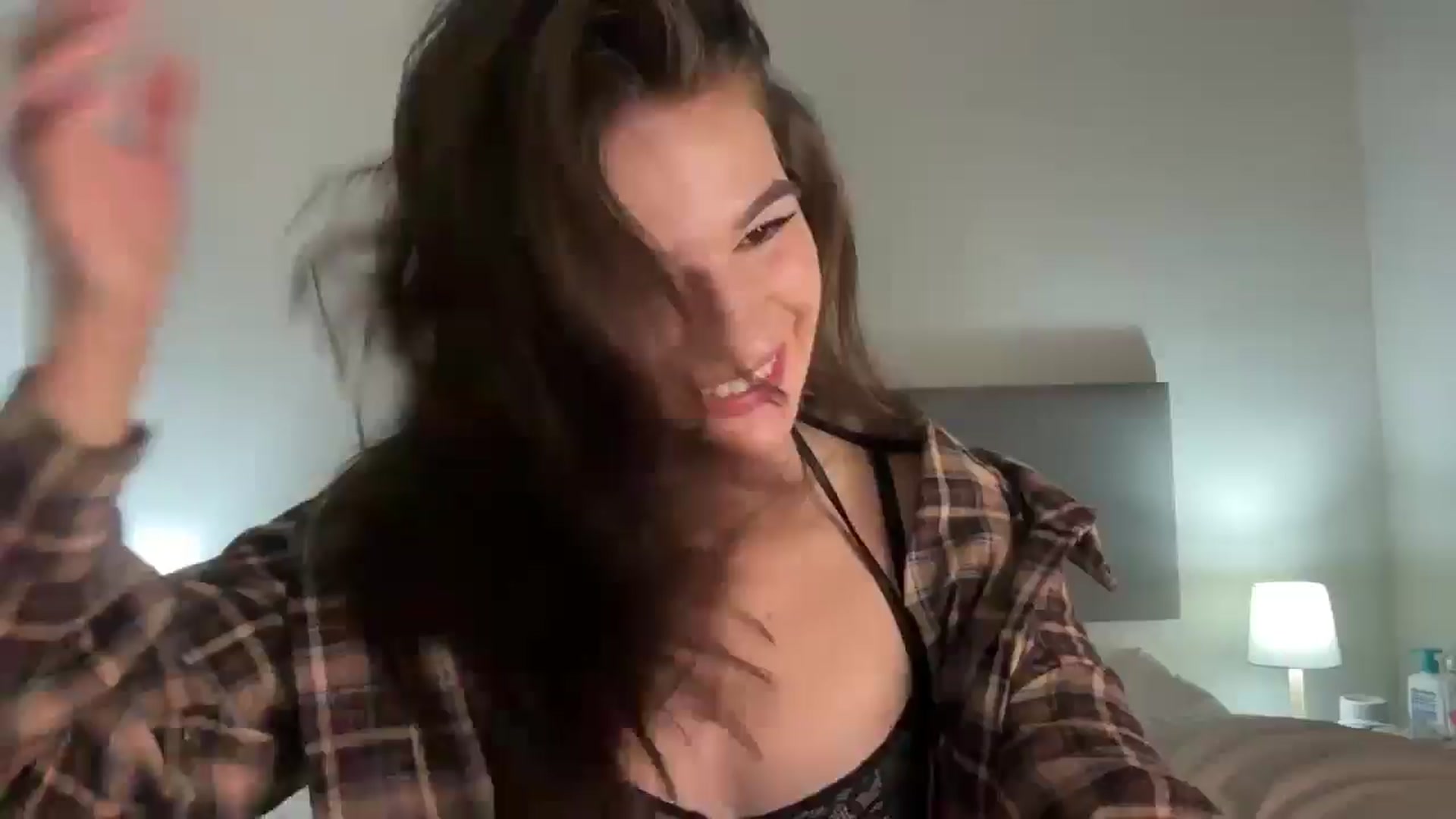 Gallery image thumbnail from Mary1One's myfreecams stream on, 01/14/2026, 22:09 image 1 of 20