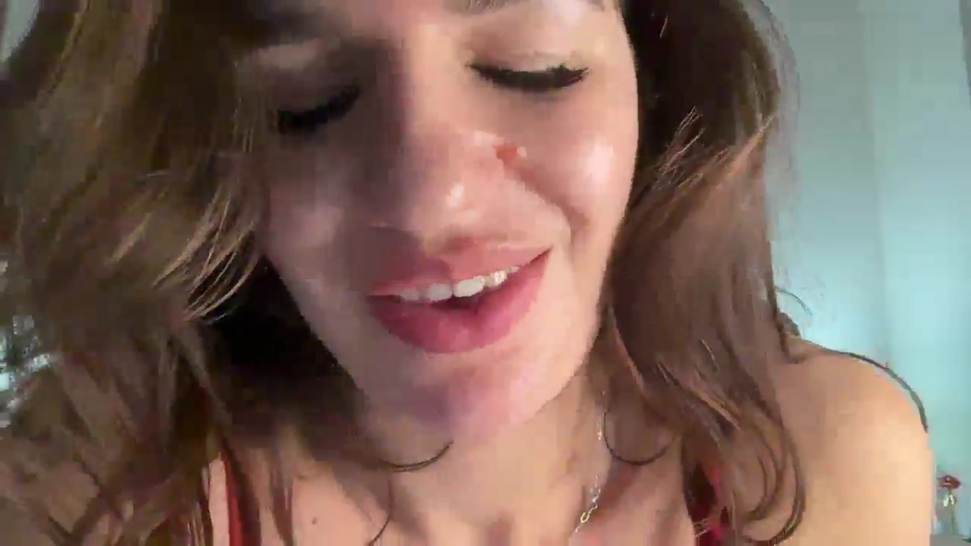 Gallery image thumbnail from Mary1One's myfreecams stream on, 01/16/2026, 20:33 image 14 of 20