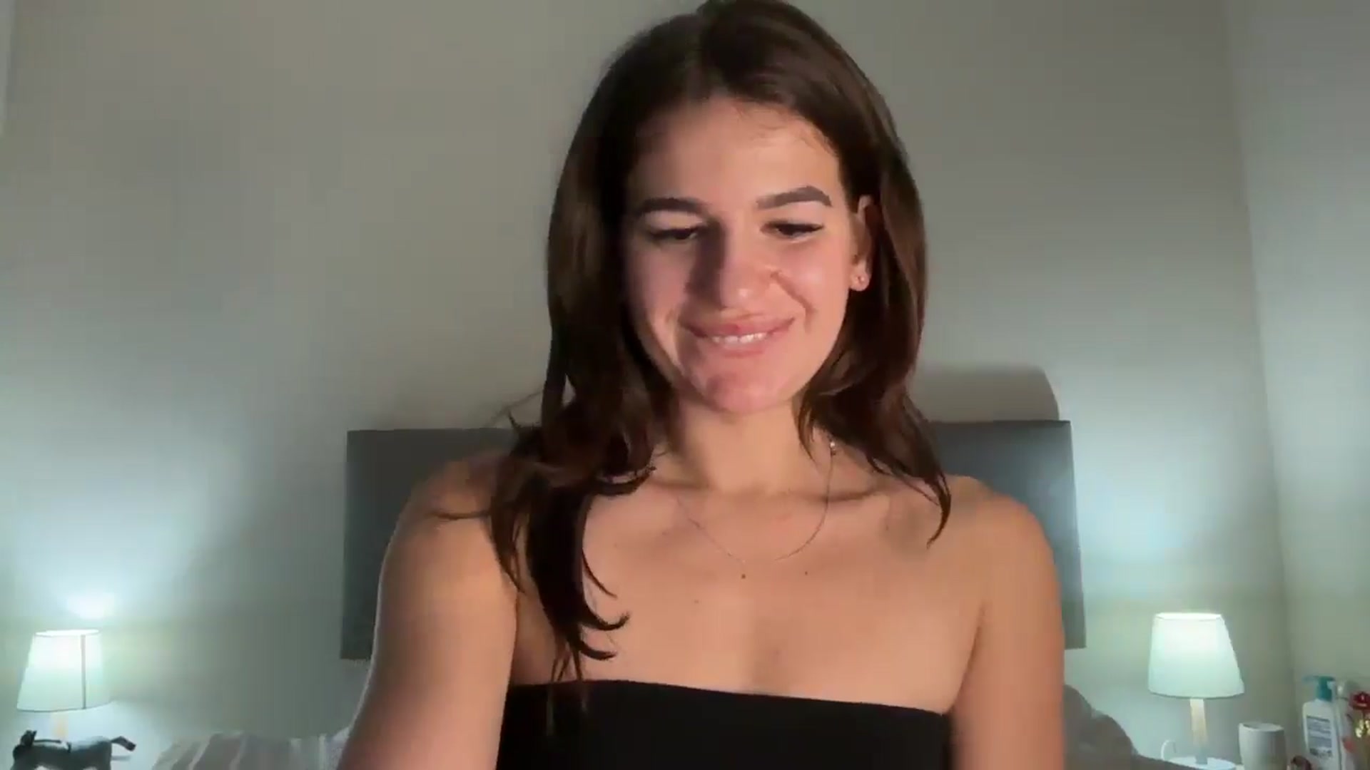 Gallery image thumbnail from Mary1One's myfreecams stream on, 01/17/2026, 20:52 image 2 of 20