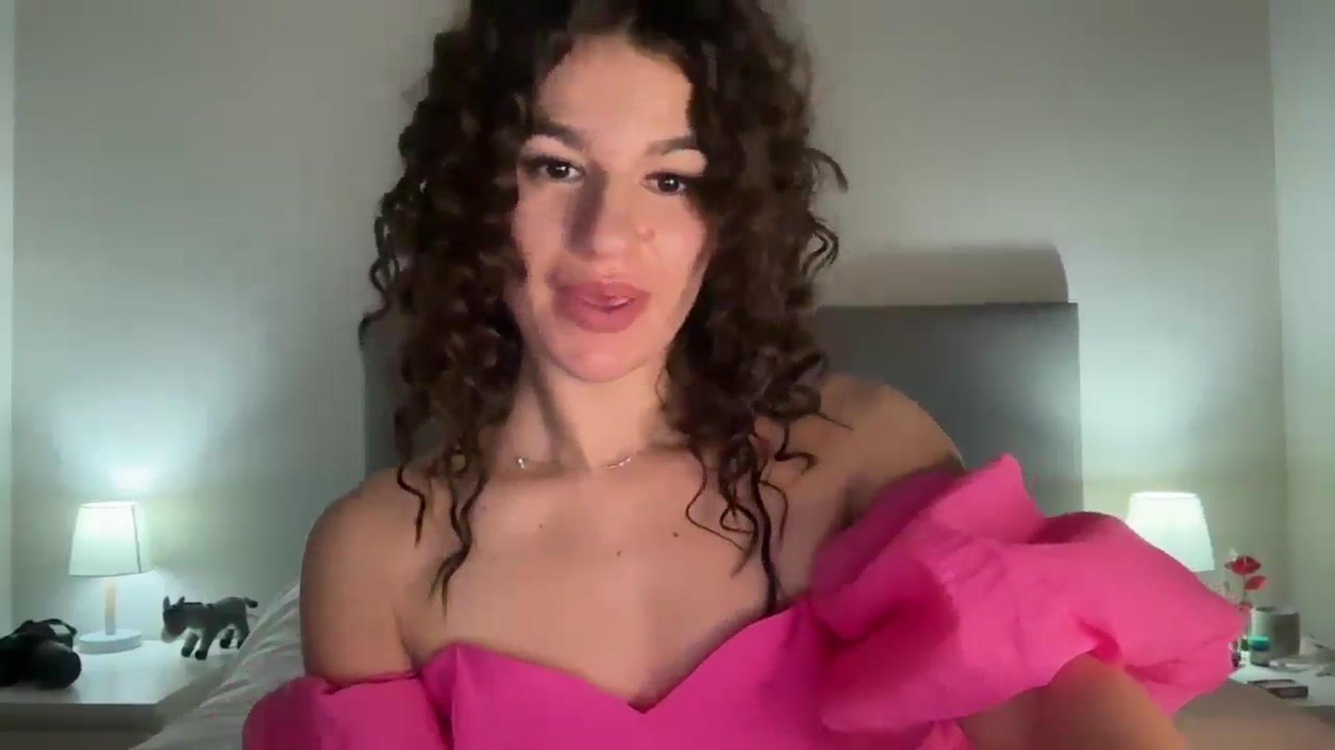 Gallery image thumbnail from Mary1One's myfreecams stream on, 02/06/2026, 18:19 image 14 of 20