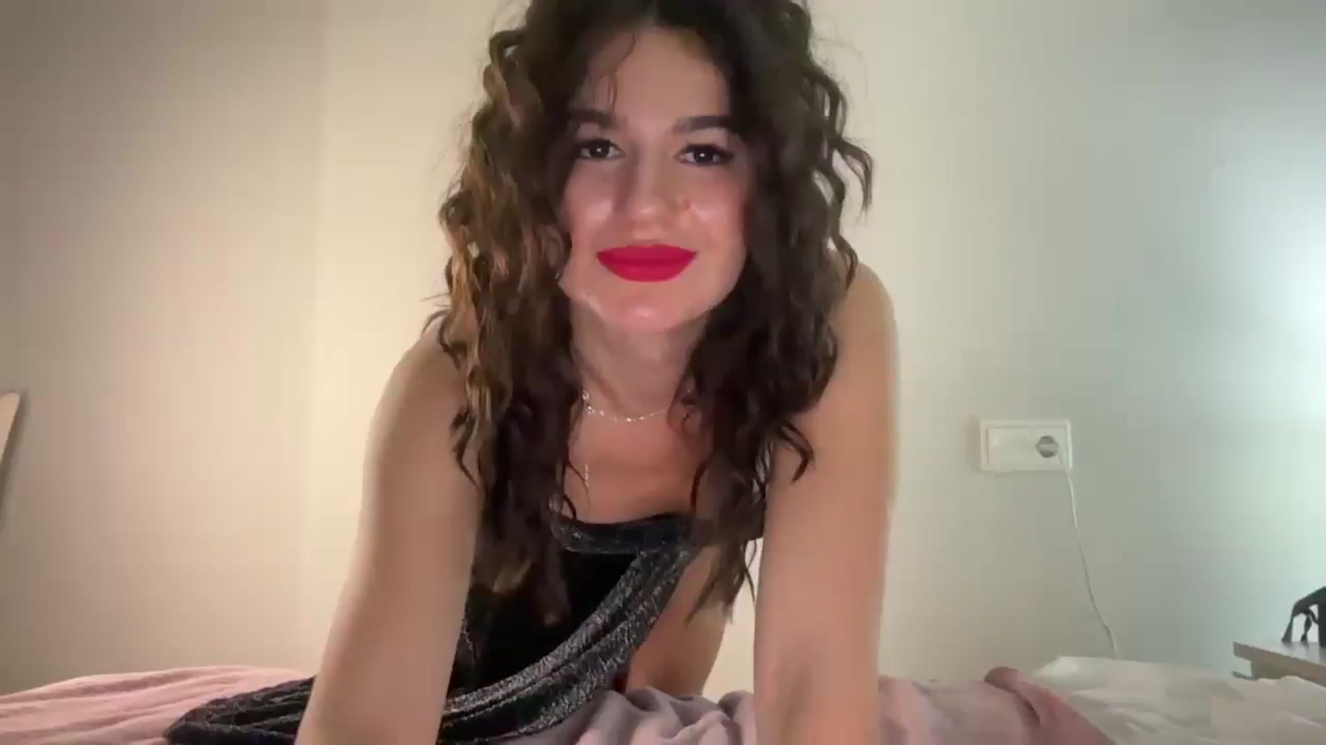 Gallery image thumbnail from Mary1One's myfreecams stream on, 02/07/2026, 16:37 image 6 of 20