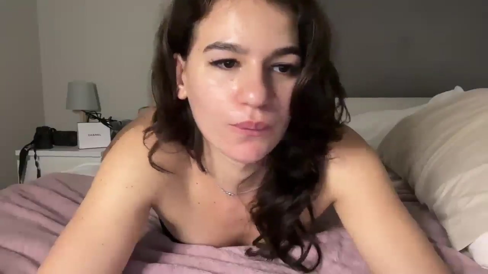 Gallery image thumbnail from Mary1One's myfreecams stream on, 02/10/2026, 23:28 image 19 of 20