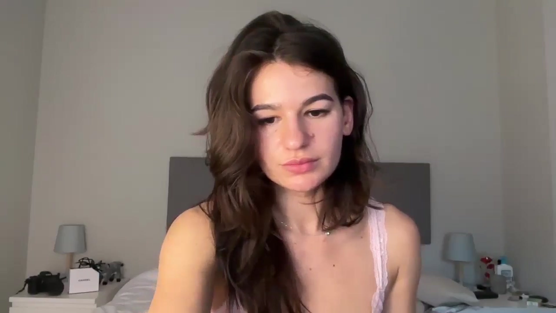 Gallery image thumbnail from Mary1One's myfreecams stream on, 02/14/2026, 17:58 image 5 of 20