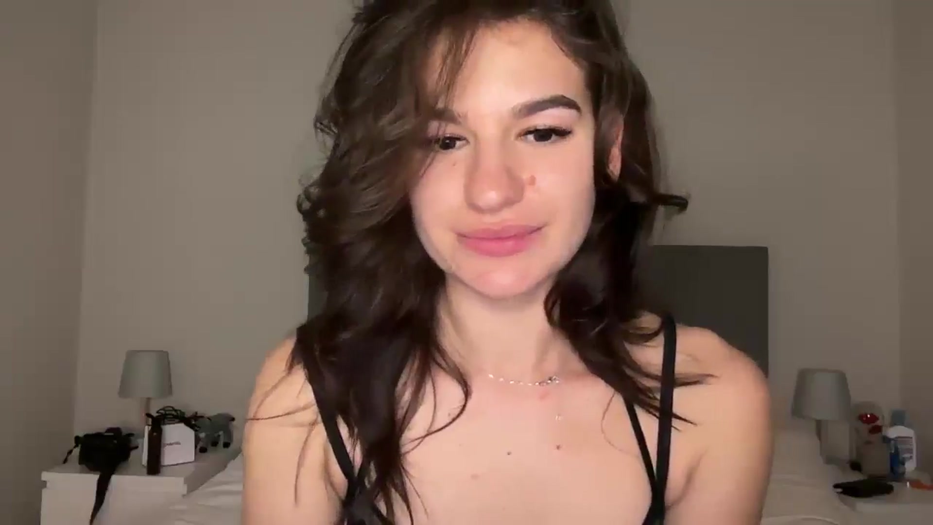 Gallery image thumbnail from Mary1One's myfreecams stream on, 02/21/2026, 22:52 image 20 of 20