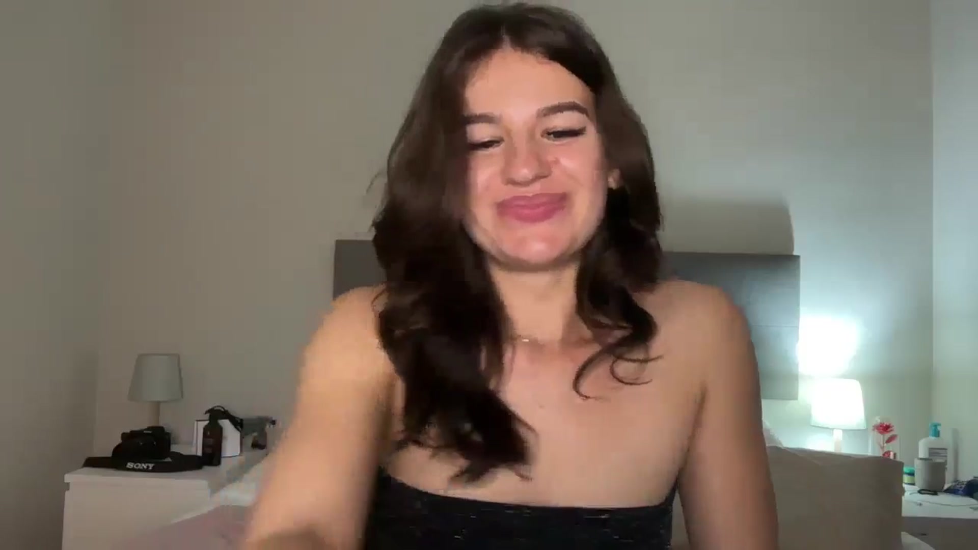 Gallery image thumbnail from Mary1One's myfreecams stream on, 03/01/2026, 20:06 image 12 of 20