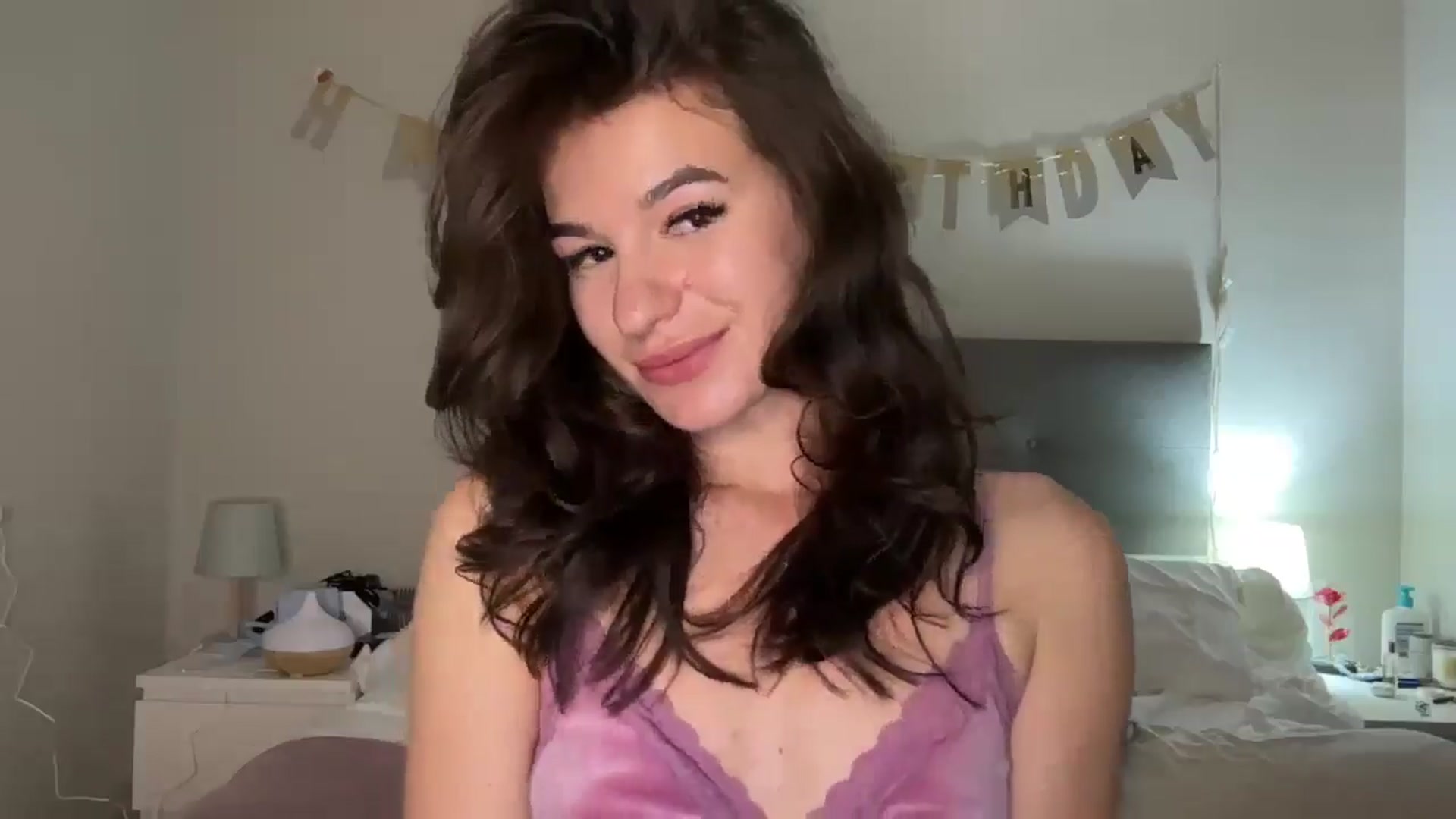 Gallery image thumbnail from Mary1One's myfreecams stream on, 03/15/2026, 21:10 image 7 of 20