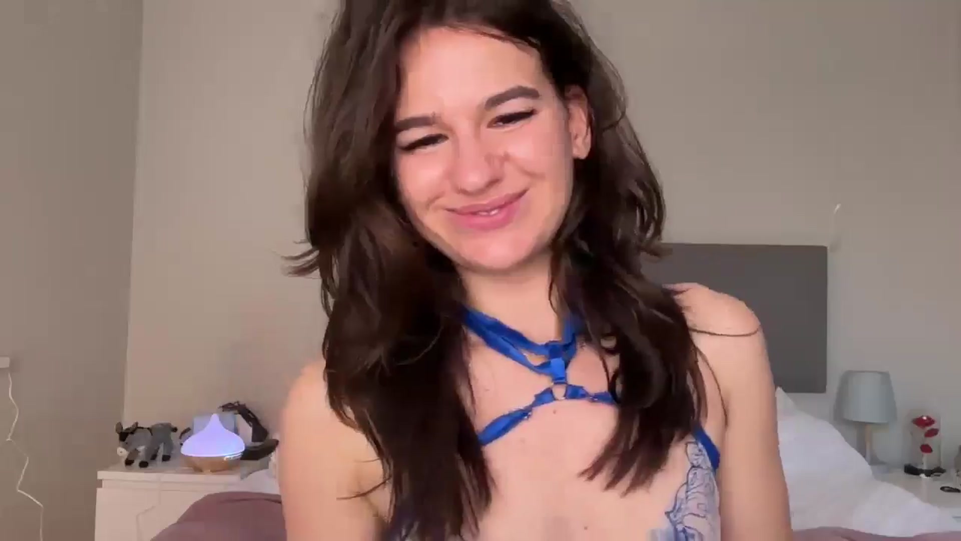 Gallery image thumbnail from Mary1One's myfreecams stream on, 03/23/2026, 17:56 image 3 of 20