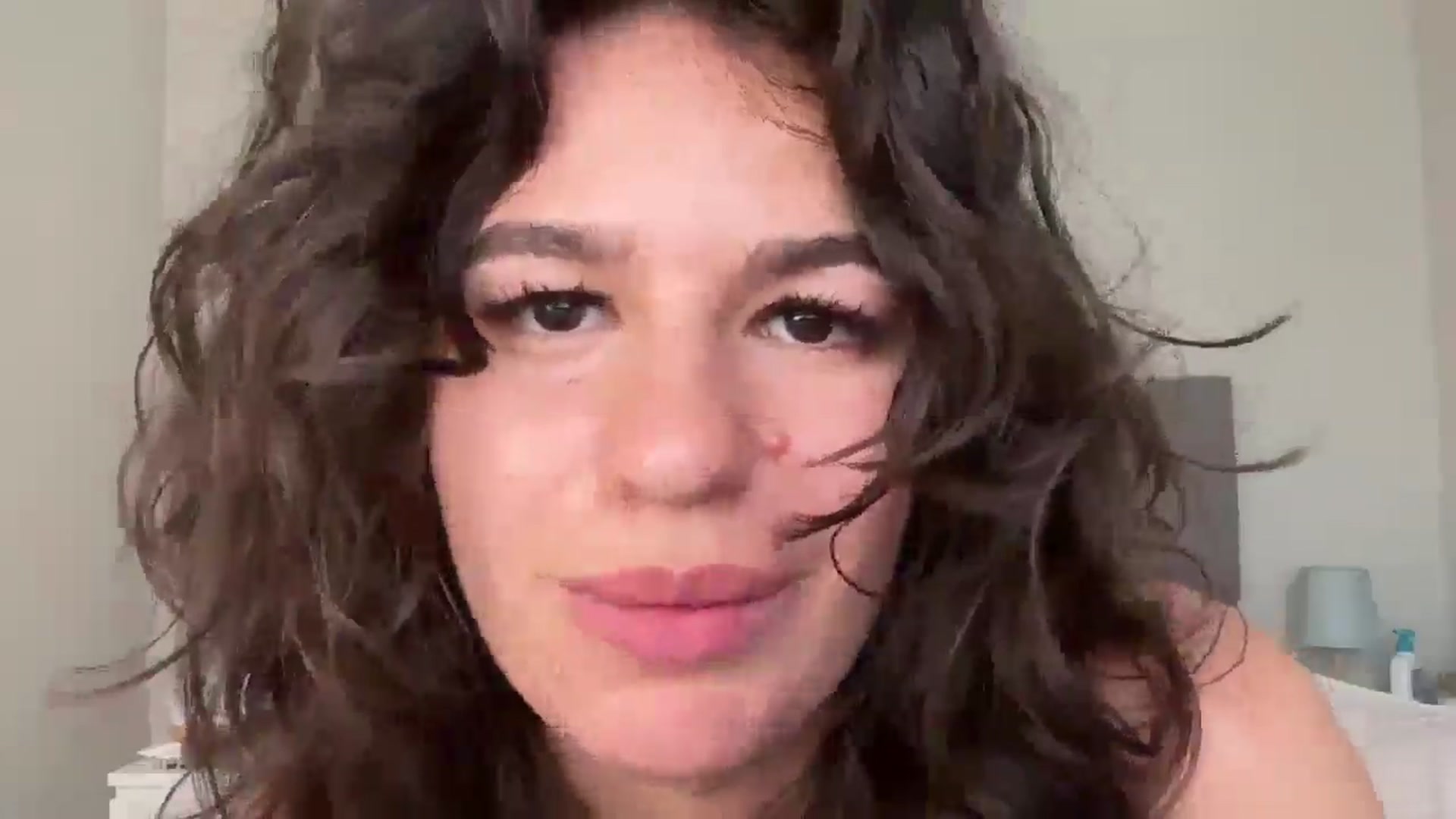 Gallery image thumbnail from Mary1One's myfreecams stream on, 04/24/2026, 17:34 image 8 of 20