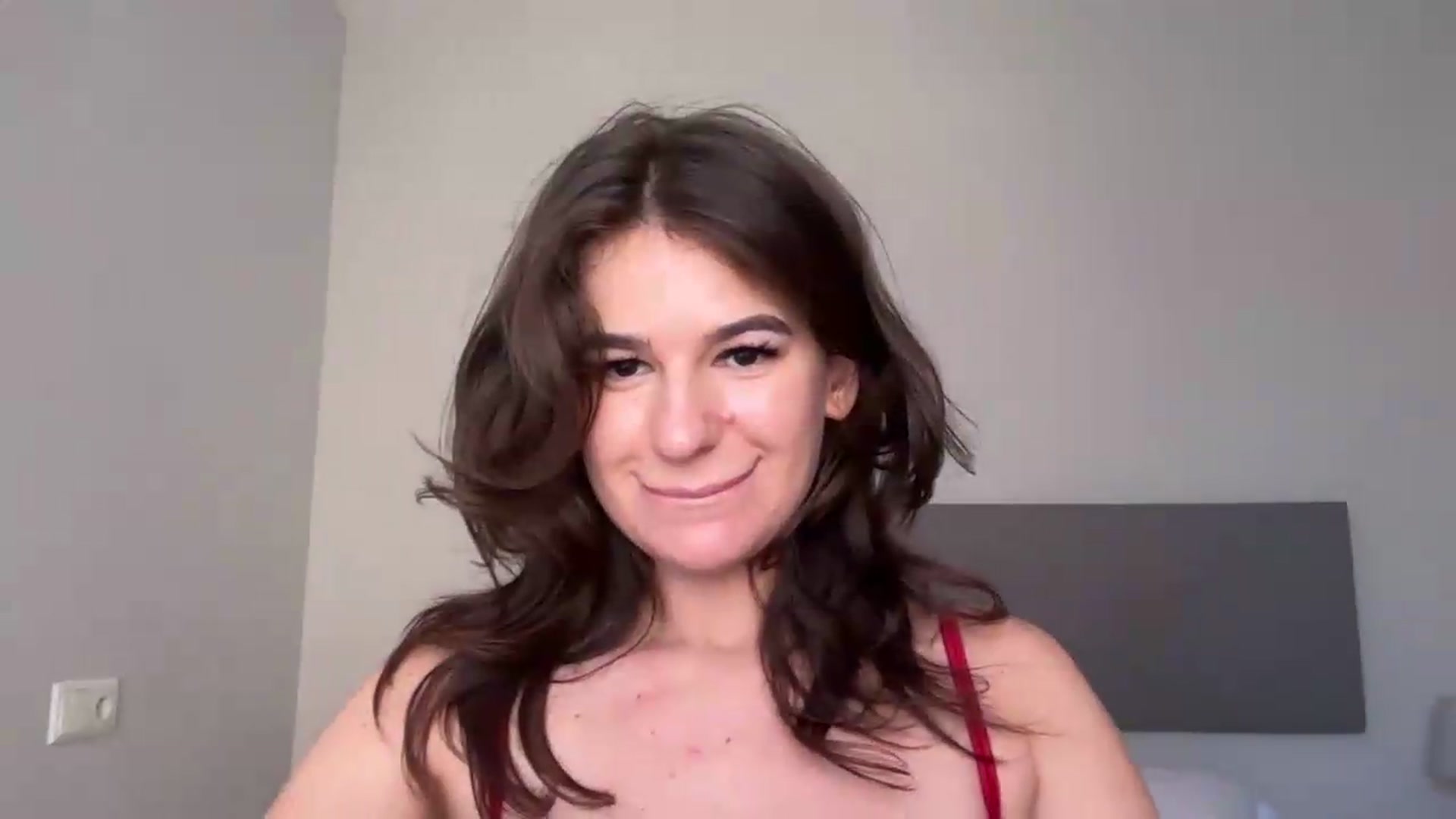 Gallery image thumbnail from Mary1One's myfreecams stream on, 05/30/2026, 17:34 image 4 of 20