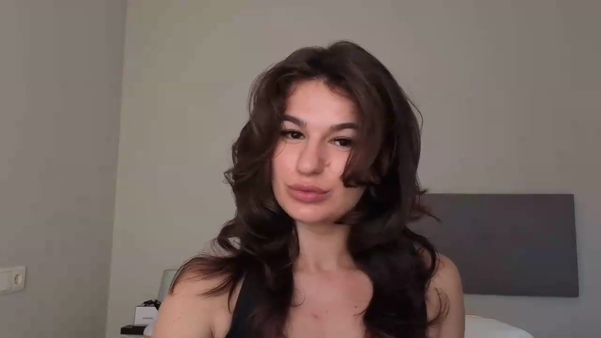 Gallery image thumbnail from Mary1One's myfreecams stream on, 06/02/2026, 15:02 image 2 of 20