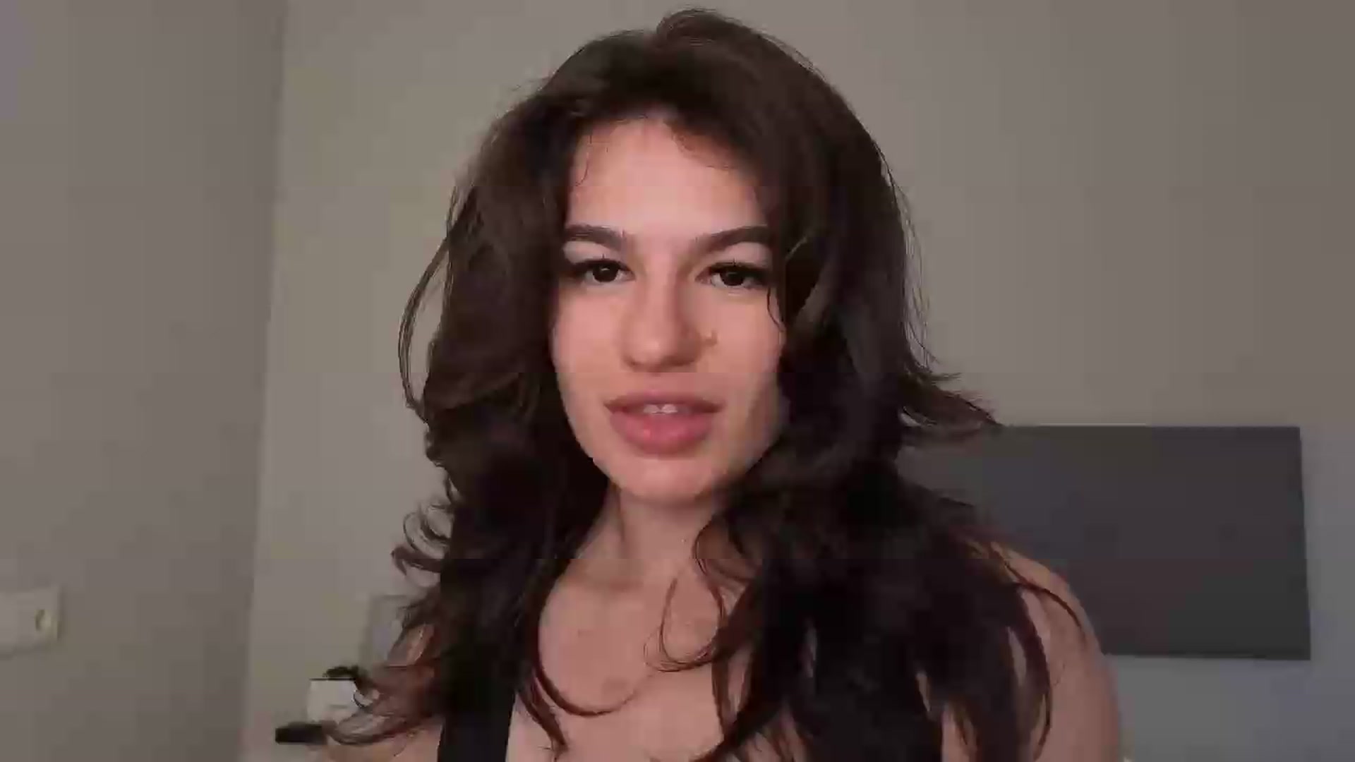 Gallery image thumbnail from Mary1One's myfreecams stream on, 06/02/2026, 15:02 image 10 of 20