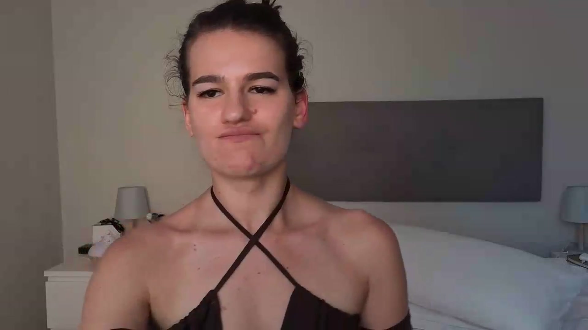 Gallery image thumbnail from Mary1One's myfreecams stream on, 06/14/2026, 18:04 image 7 of 20