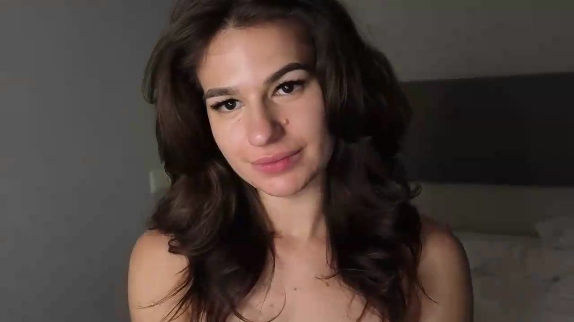 Gallery image thumbnail from Mary1One's myfreecams stream on, 06/24/2026, 21:24 image 14 of 20