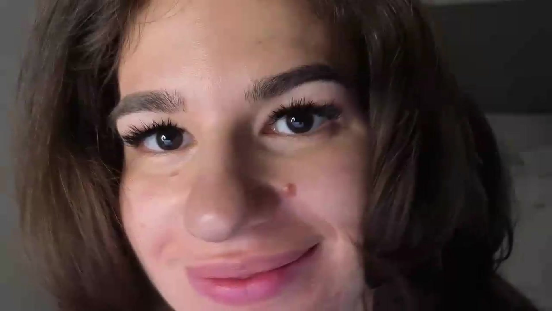 Gallery image thumbnail from Mary1One's myfreecams stream on, 06/24/2026, 21:24 image 17 of 20