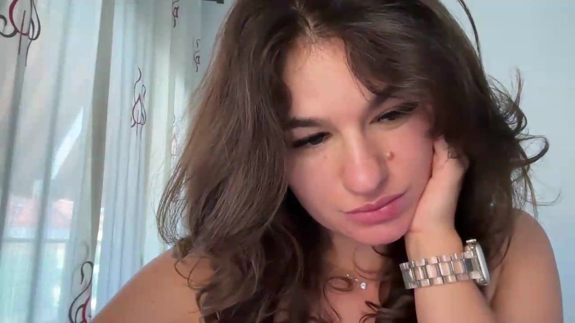 Gallery image thumbnail from Mary1One's myfreecams stream on, 08/14/2026, 17:33 image 2 of 20