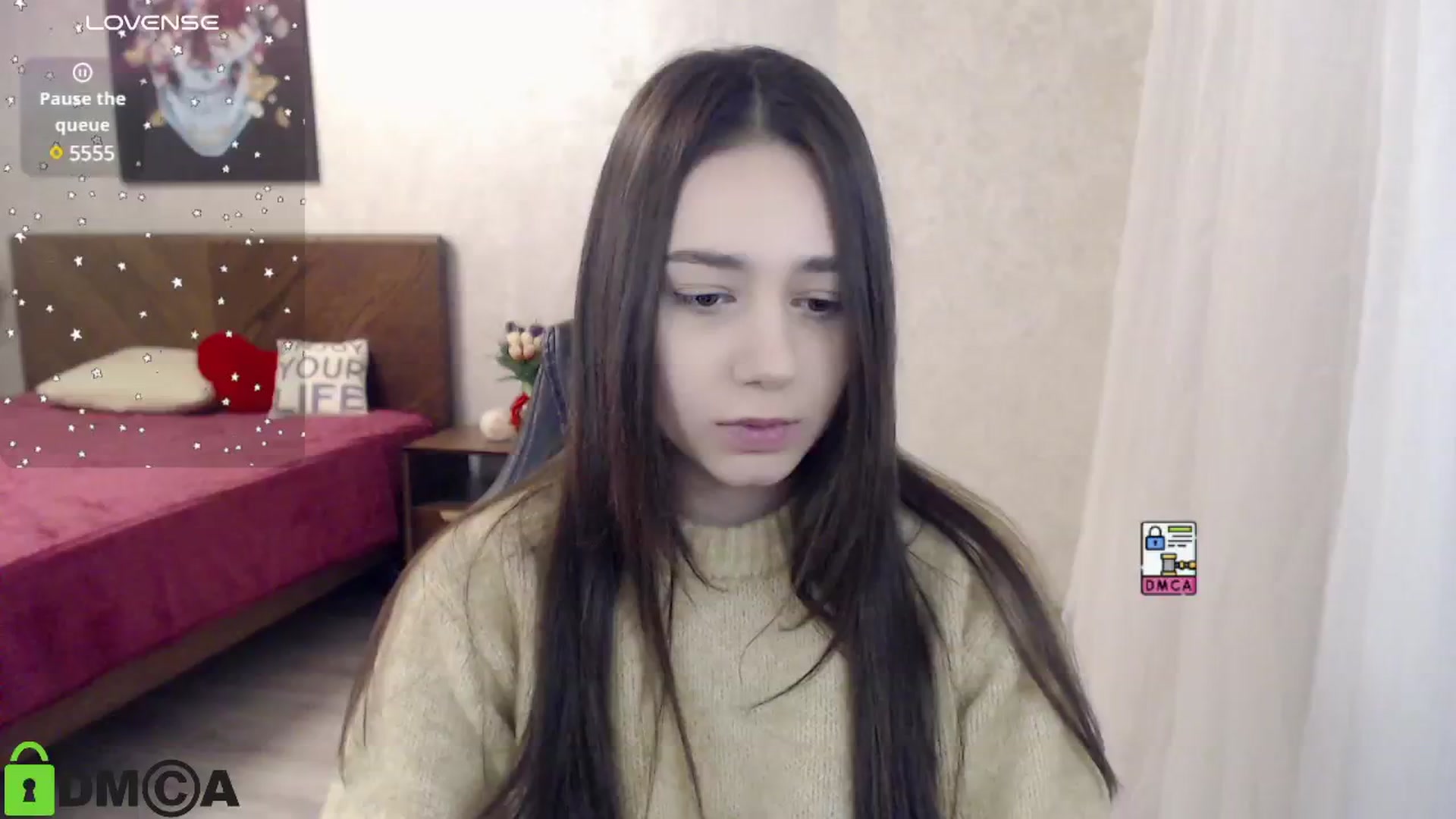 Gallery image thumbnail from MaryAmino's myfreecams stream on, 12/08/2024, 16:17 image 4 of 20
