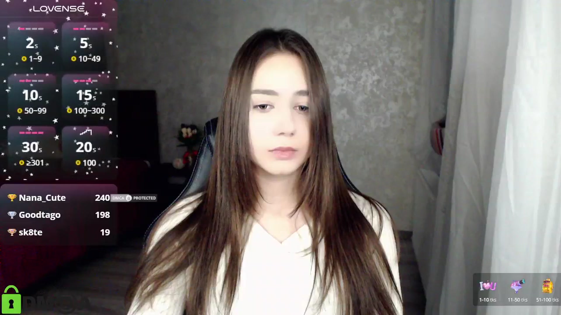 Gallery image thumbnail from MaryAmino's myfreecams stream on, 12/24/2024, 19:19 image 14 of 20