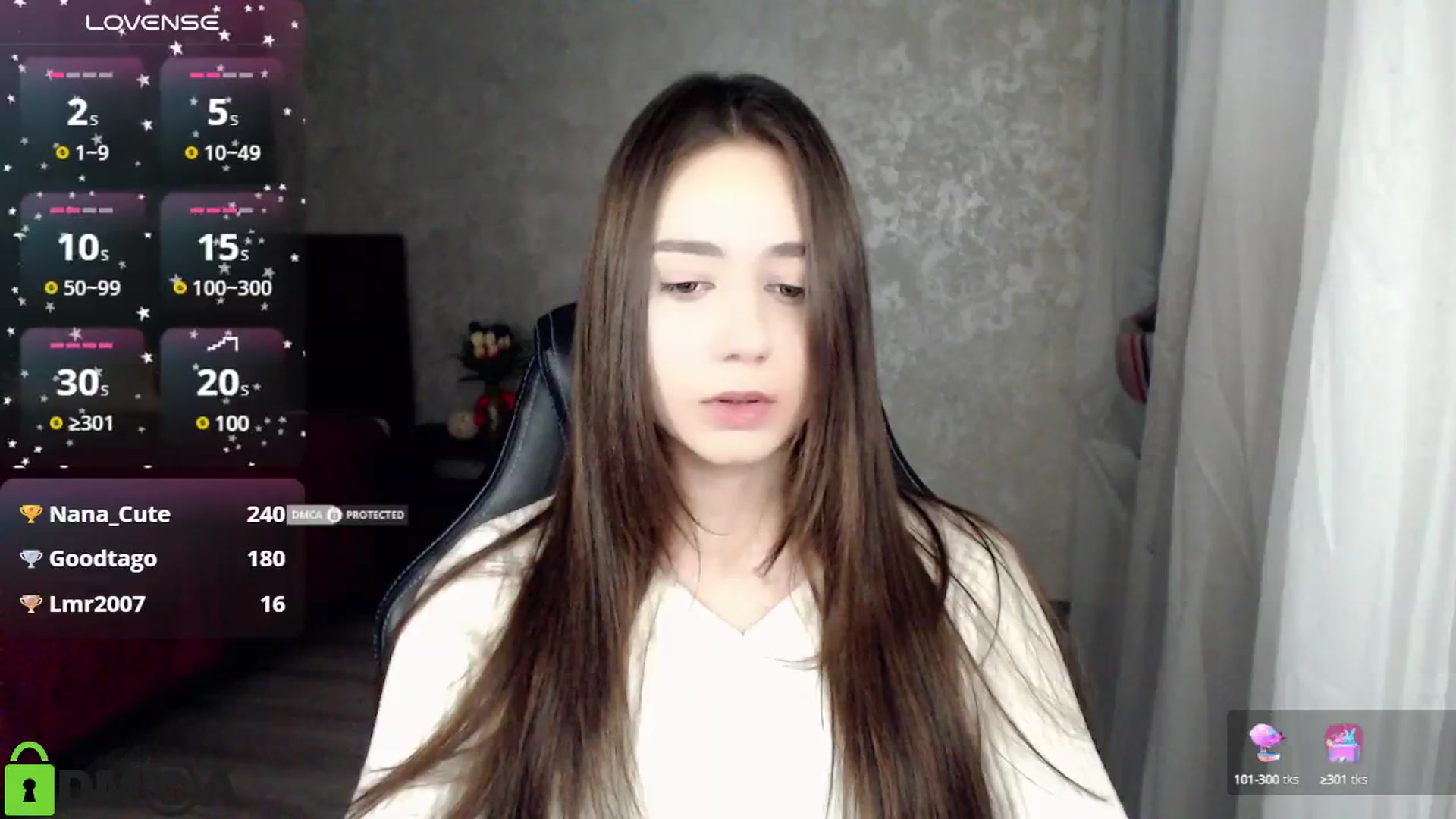 Gallery image thumbnail from MaryAmino's myfreecams stream on, 12/24/2024, 19:19 image 6 of 20