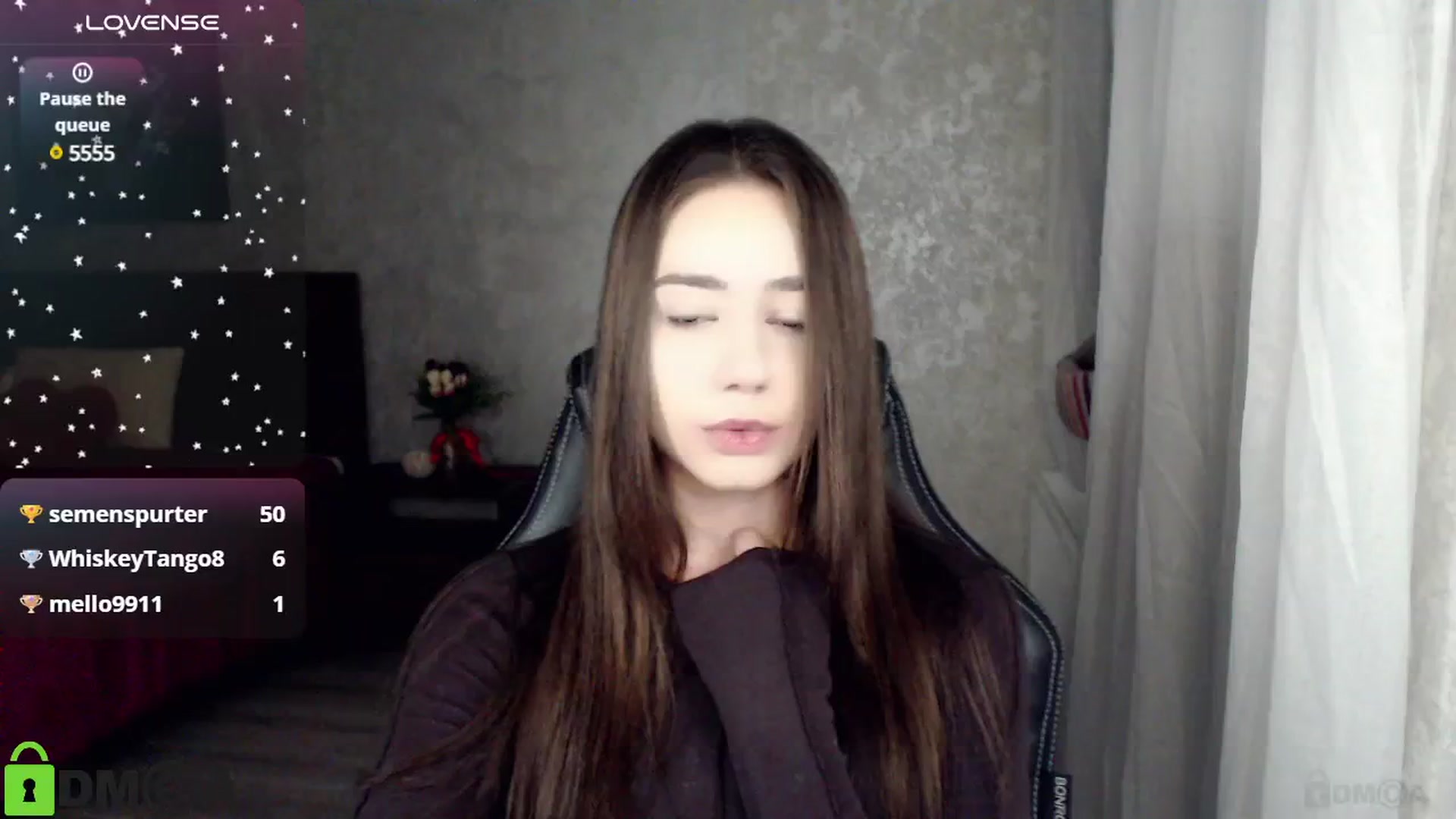Gallery image thumbnail from MaryAmino's myfreecams stream on, 12/25/2024, 18:13 image 17 of 20