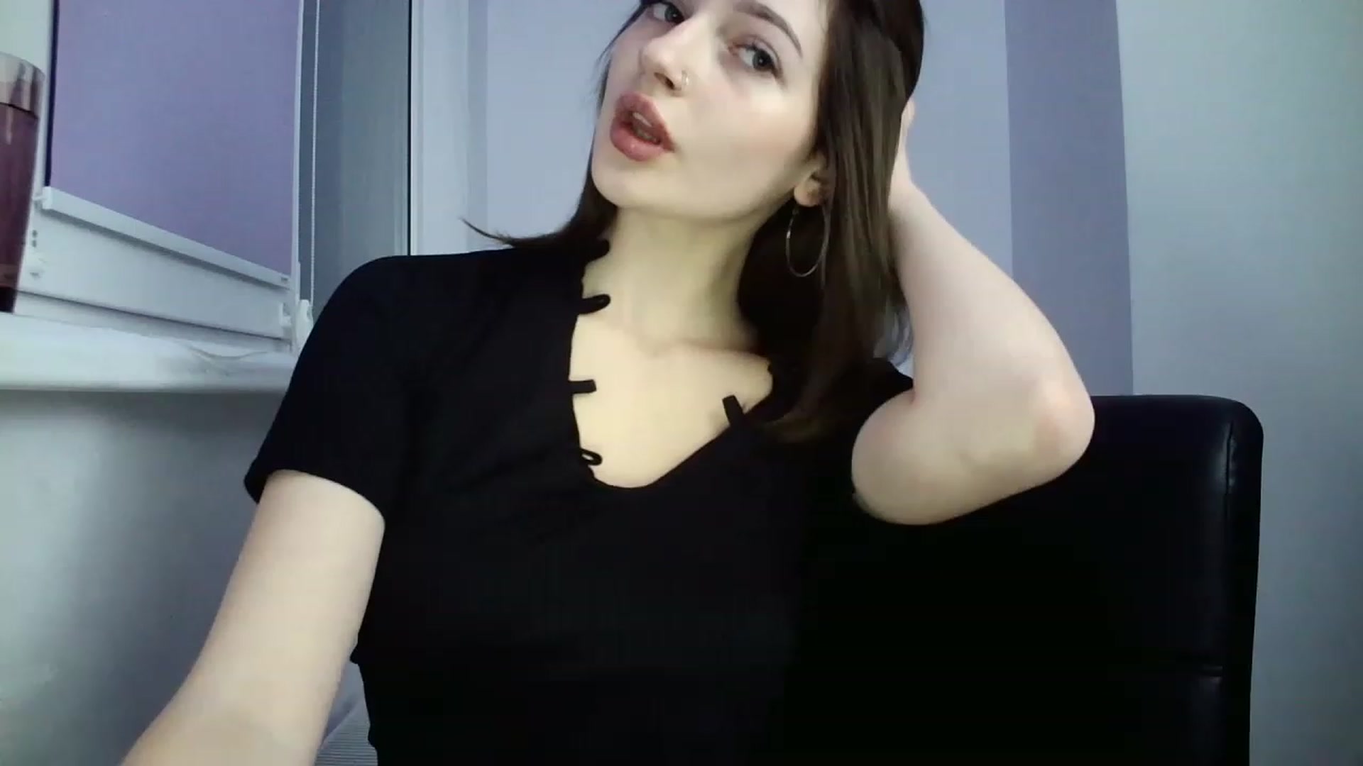 Gallery image thumbnail from MaryCoup's myfreecams stream on, 11/24/2022, 16:51 image 5 of 20