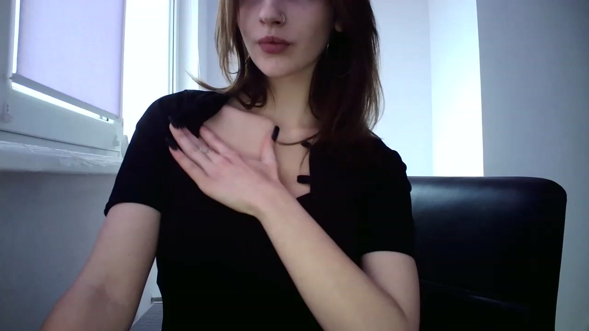 Gallery image thumbnail from MaryCoup's myfreecams stream on, 11/27/2022, 12:46 image 18 of 20