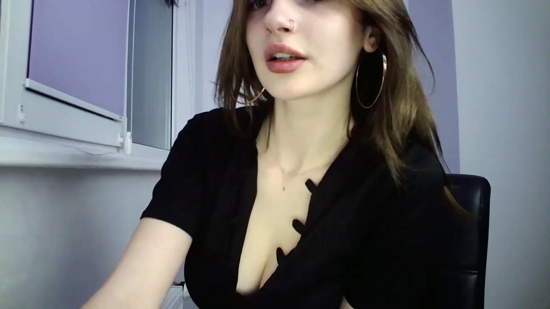 Gallery image thumbnail from MaryCoup's myfreecams stream on, 12/11/2022, 15:03 image 8 of 20