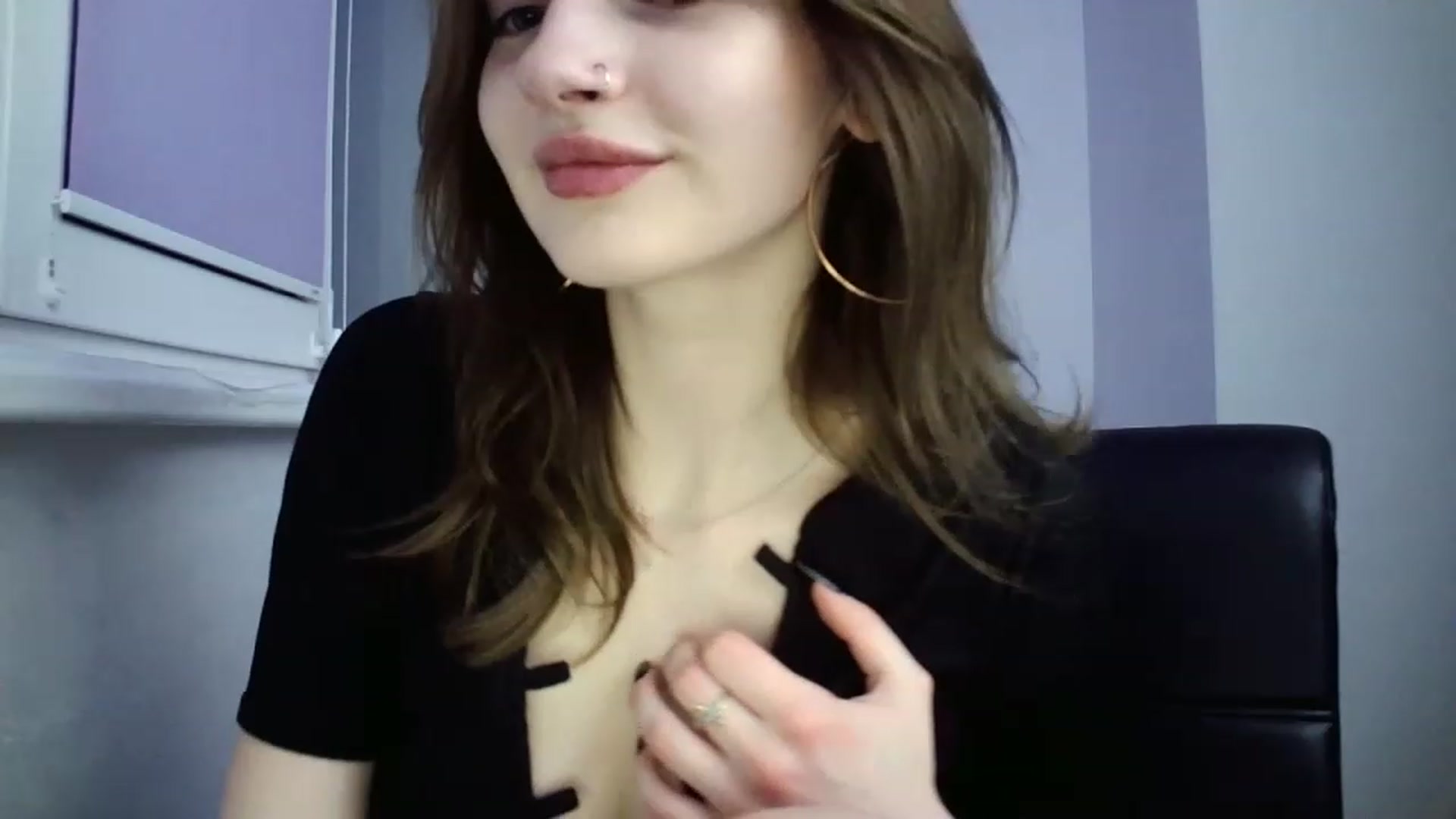 Gallery image thumbnail from MaryCoup's myfreecams stream on, 12/11/2022, 15:03 image 19 of 20