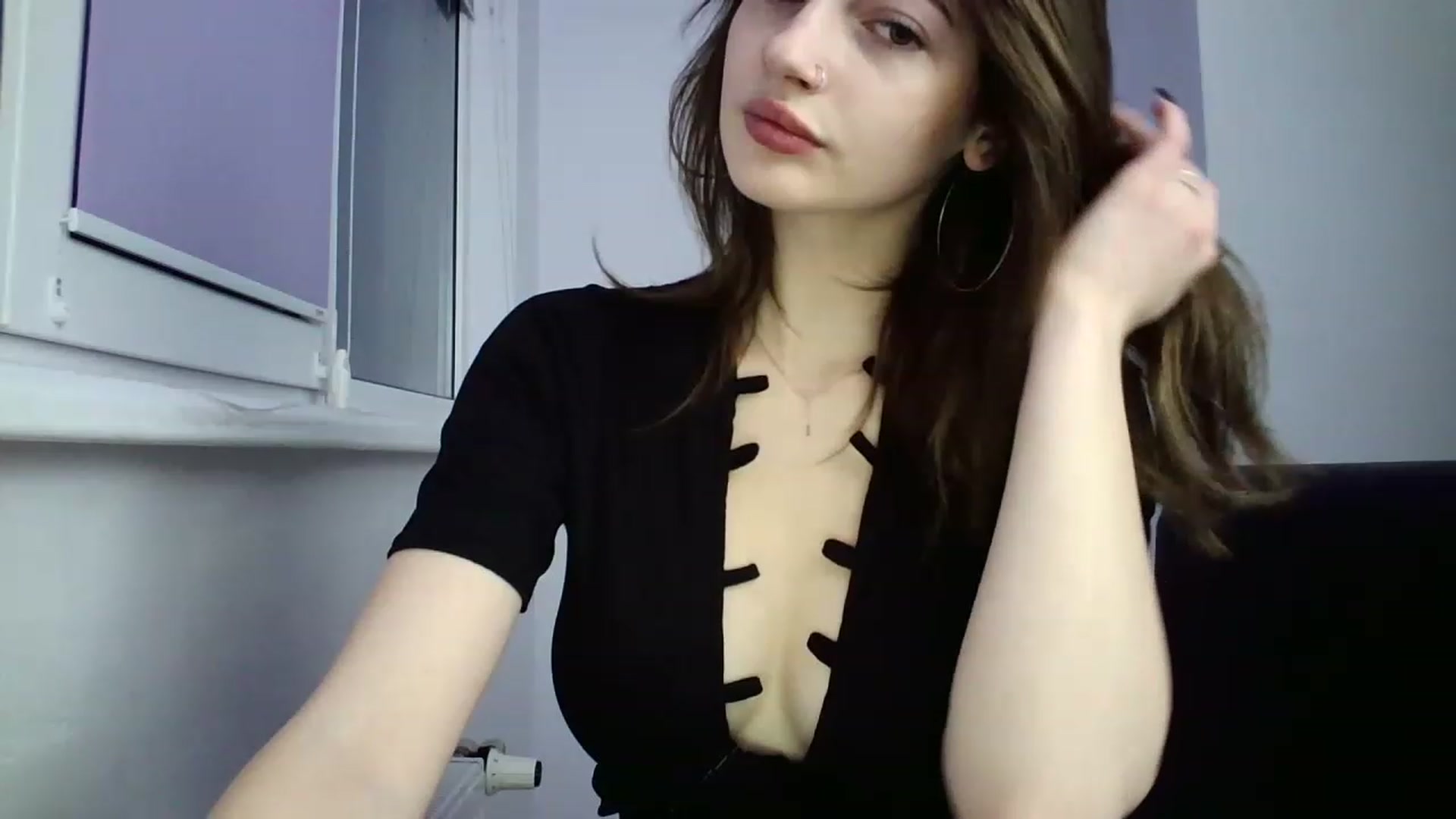 Gallery image thumbnail from MaryCoup's myfreecams stream on, 12/11/2022, 15:03 image 4 of 20