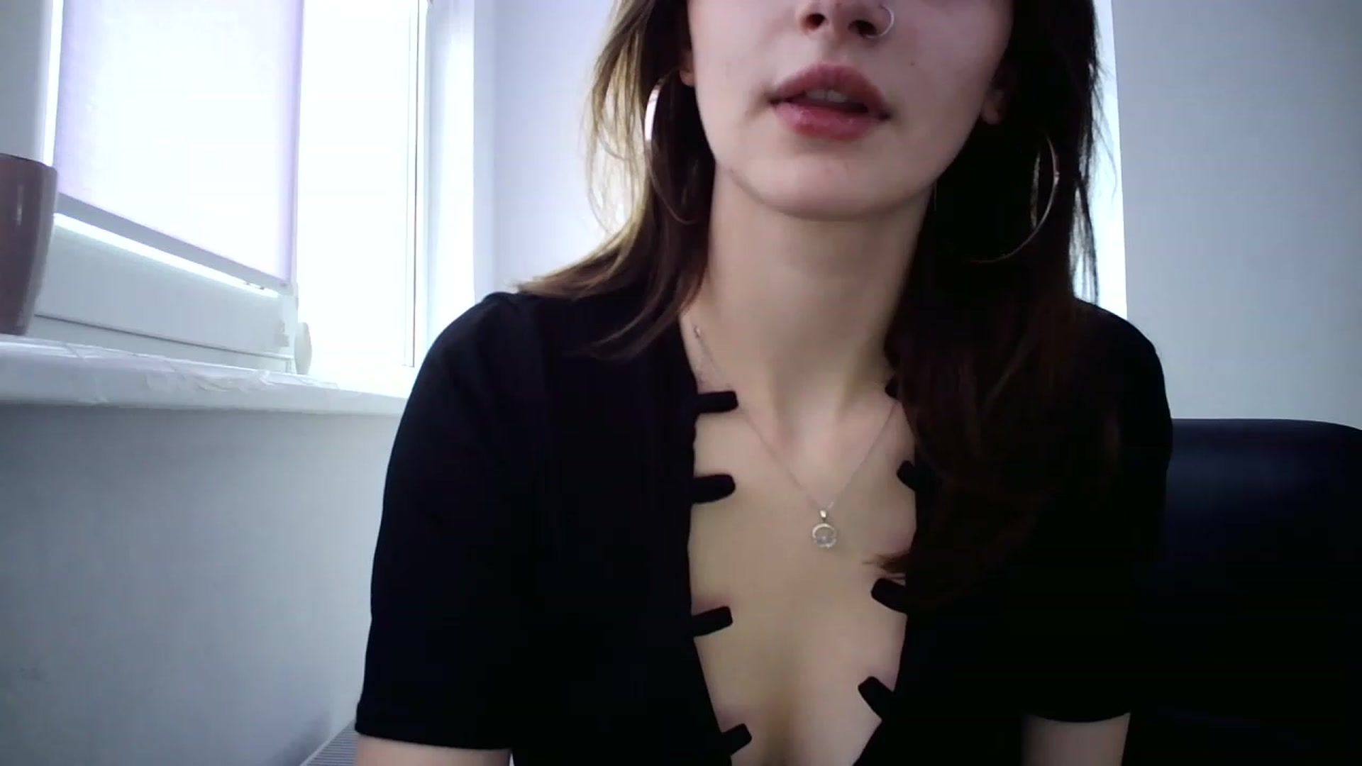 Gallery image thumbnail from MaryCoup's myfreecams stream on, 12/15/2022, 11:40 image 18 of 20
