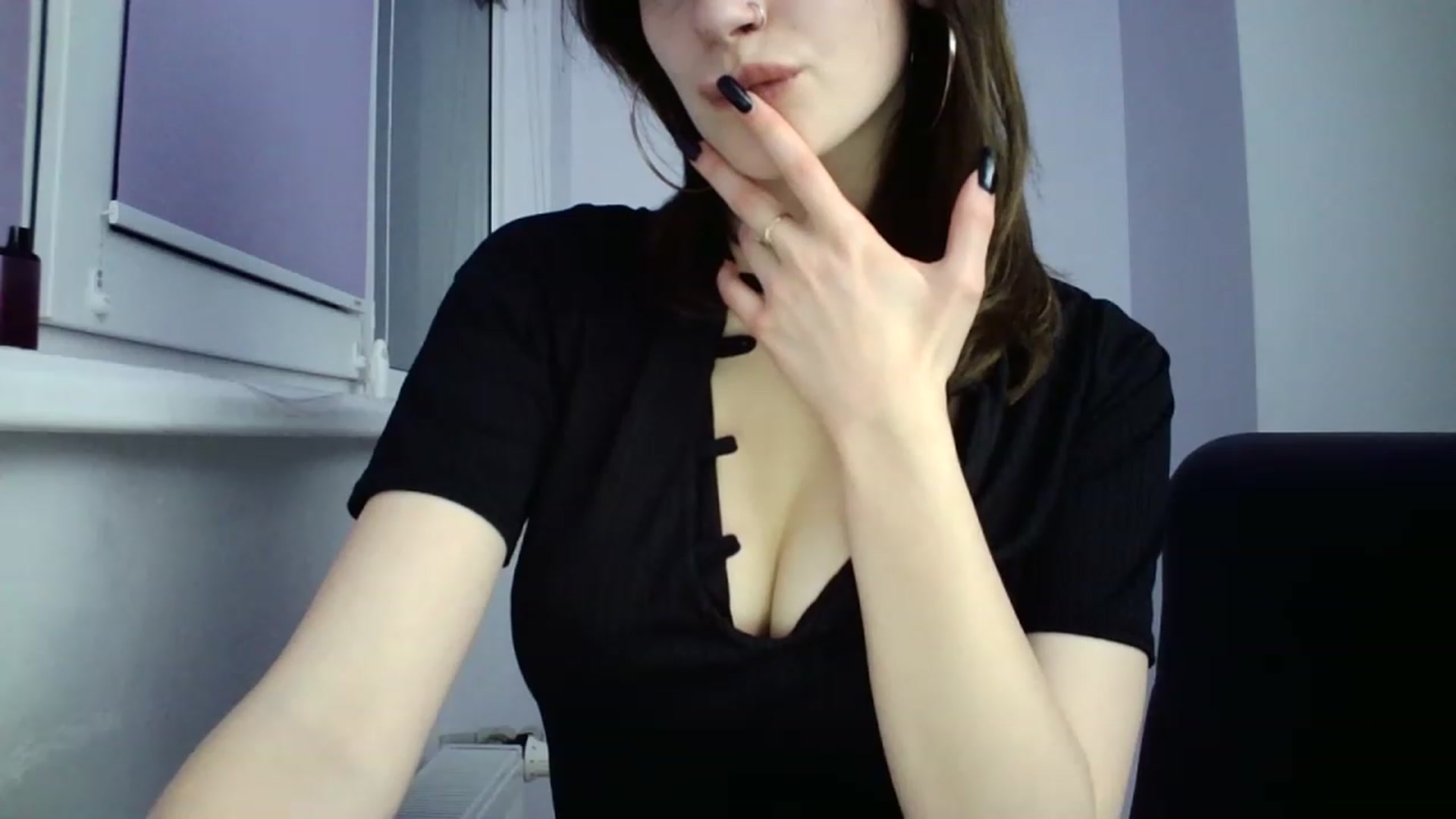 Gallery image thumbnail from MaryCoup's myfreecams stream on, 12/15/2022, 21:31 image 16 of 20
