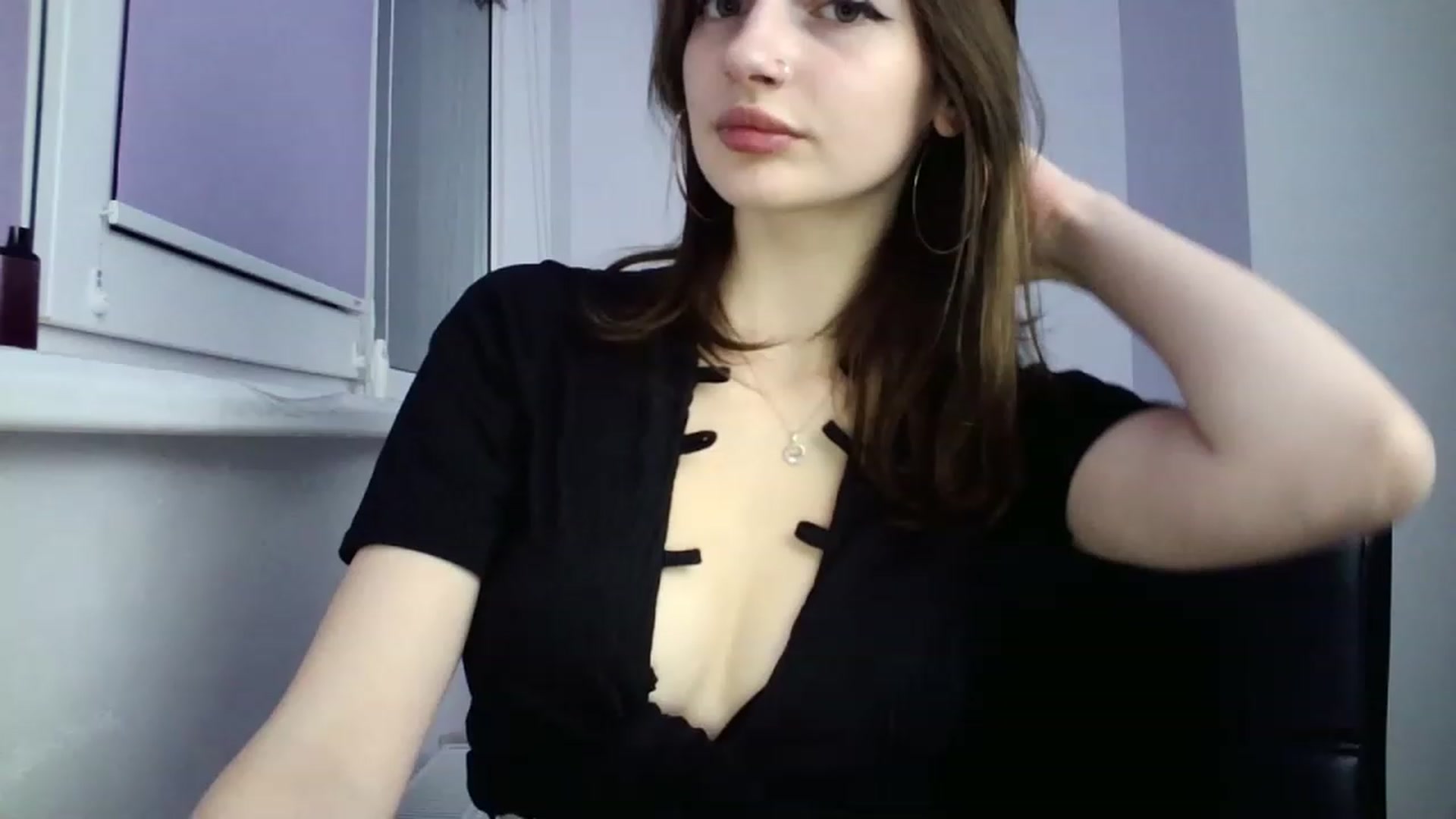 Gallery image thumbnail from MaryCoup's myfreecams stream on, 12/15/2022, 21:31 image 17 of 20