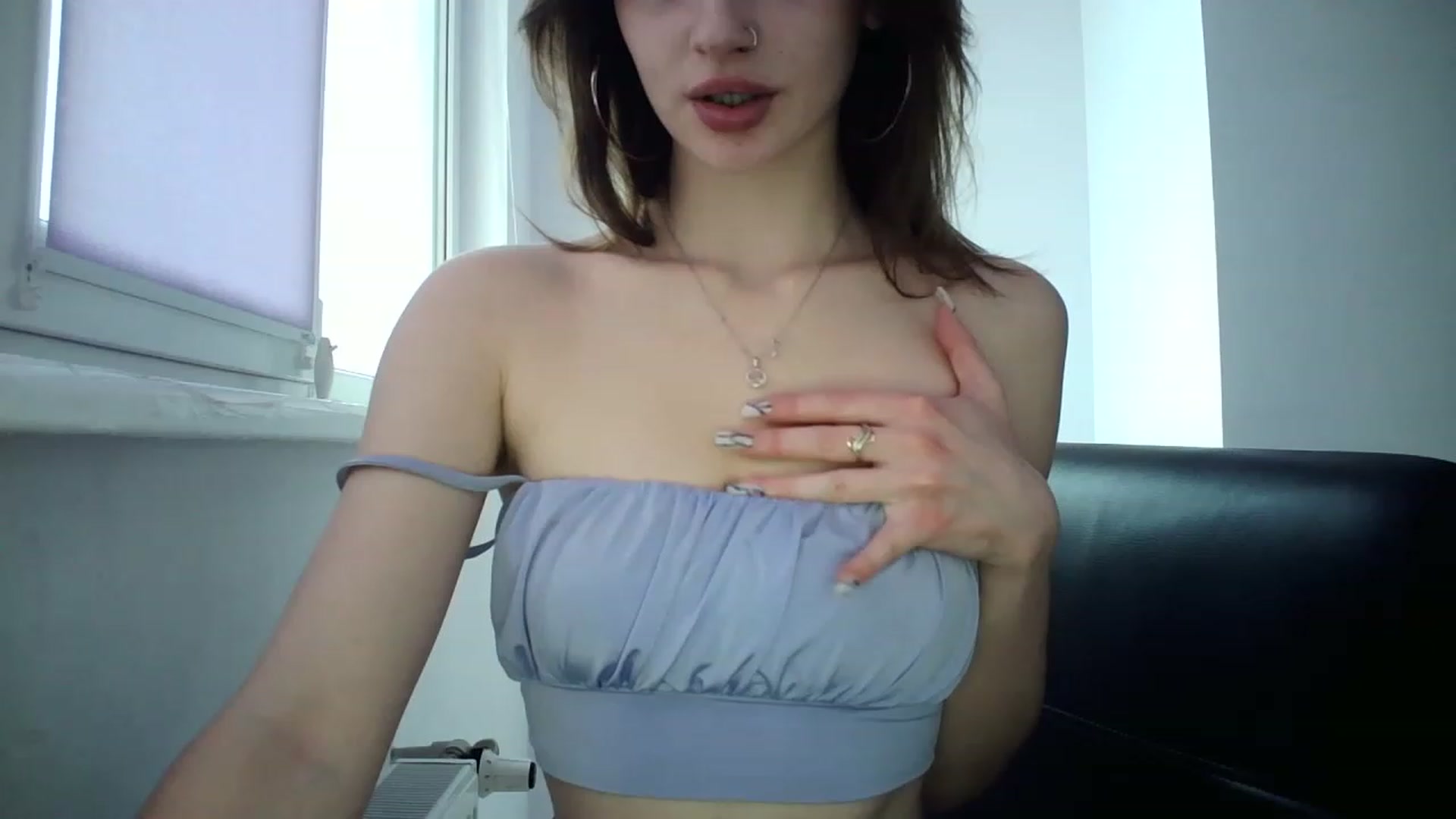 Gallery image thumbnail from MaryCoup's myfreecams stream on, 12/25/2022, 13:47 image 10 of 20