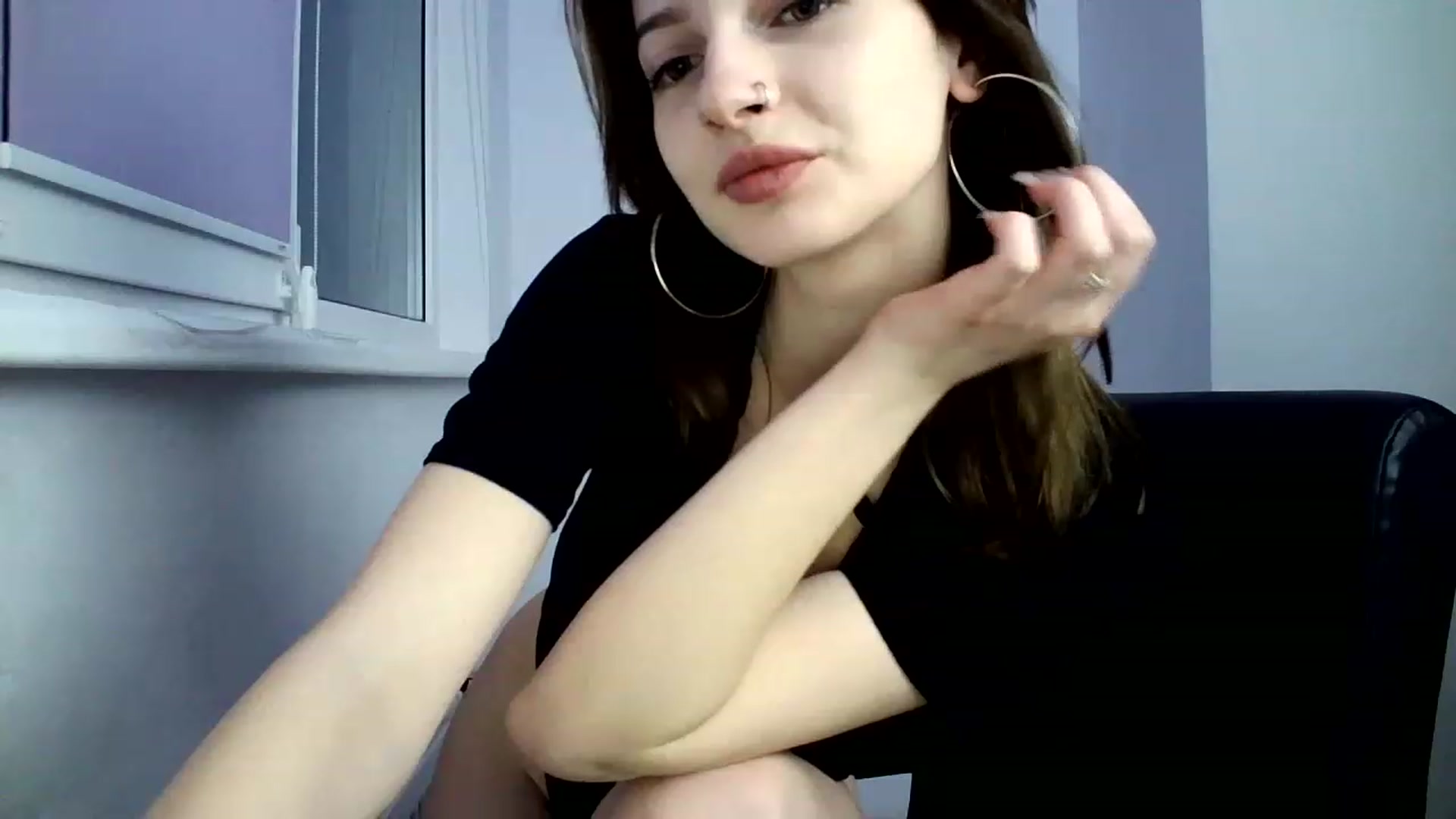 Gallery image thumbnail from MaryCoup's myfreecams stream on, 01/18/2023, 17:07 image 10 of 20