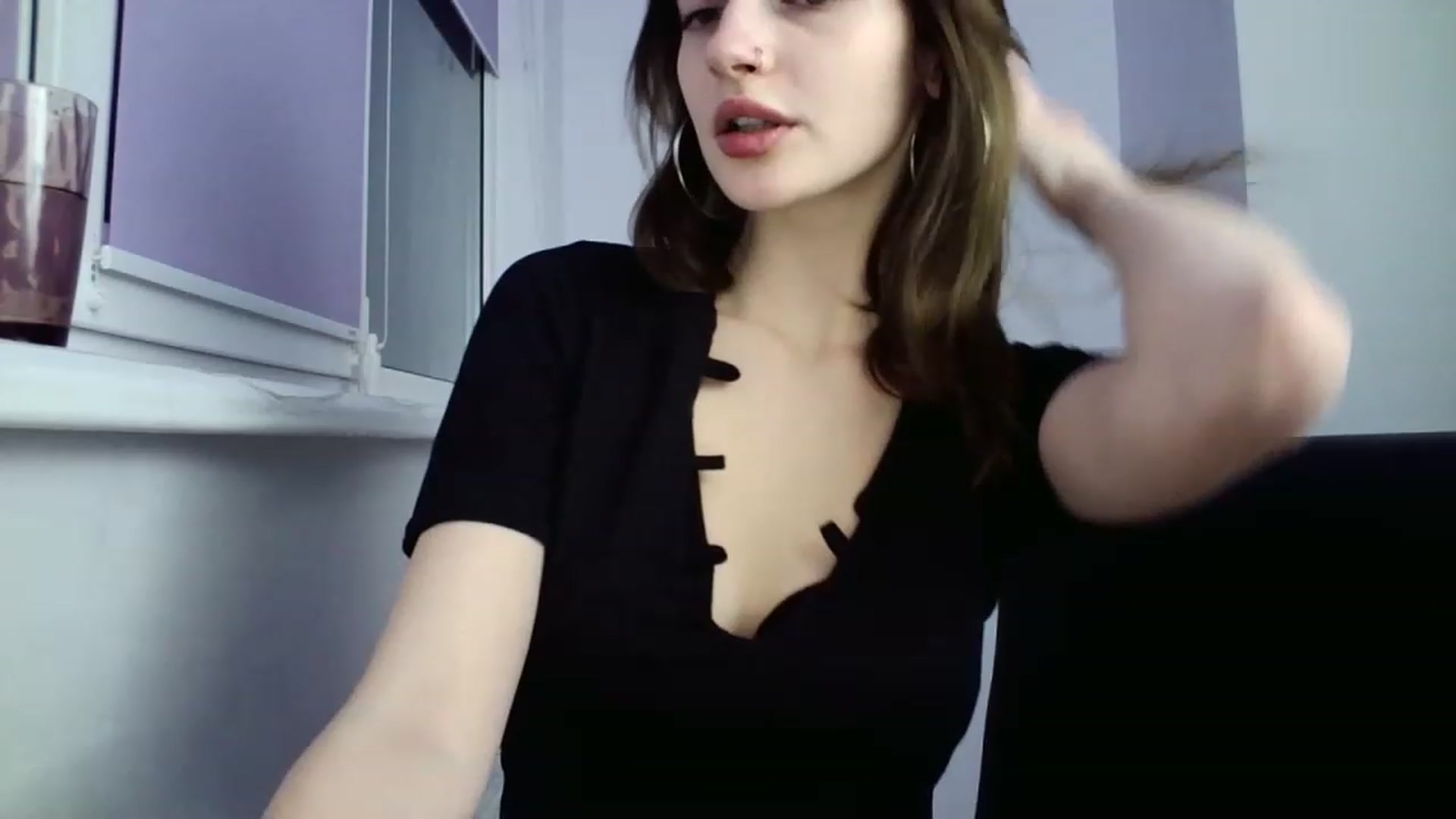 Gallery image thumbnail from MaryCoup's myfreecams stream on, 01/21/2023, 18:16 image 16 of 20
