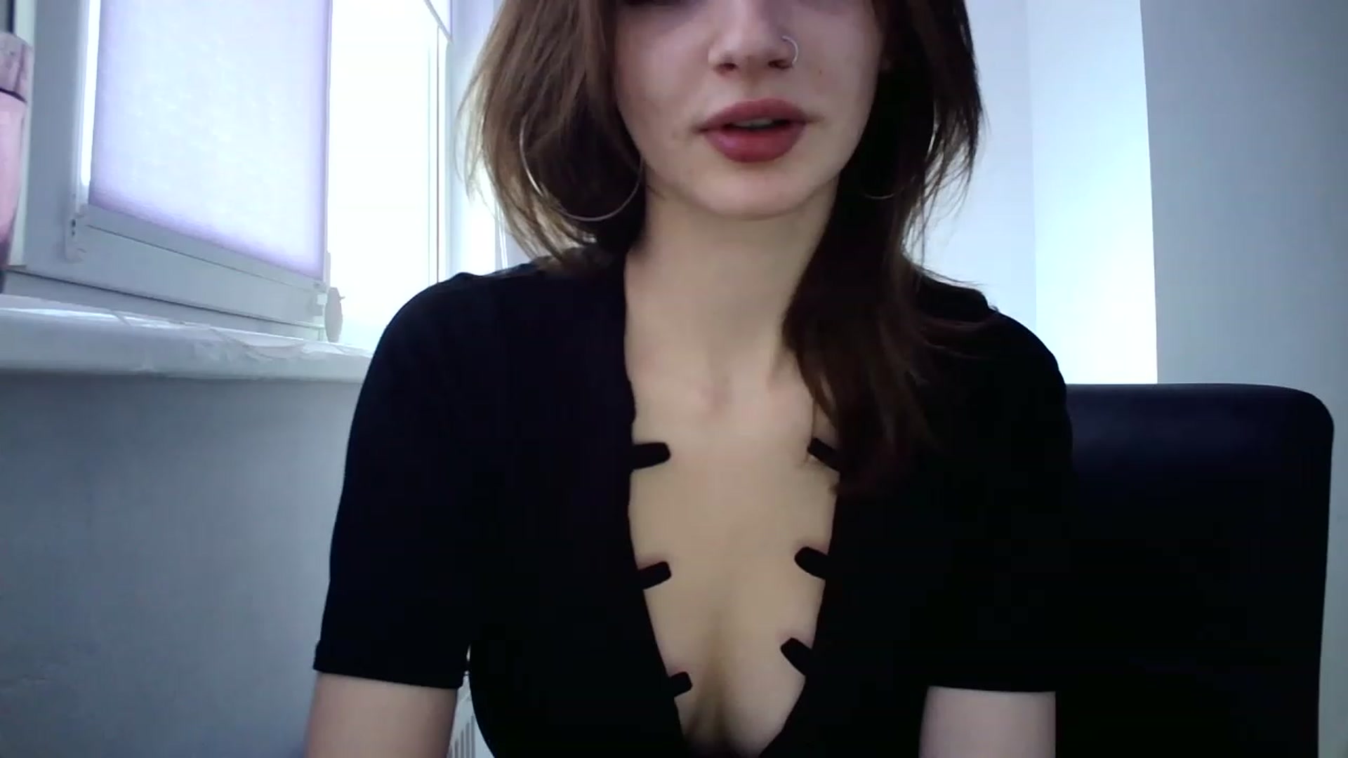 Gallery image thumbnail from MaryCoup's myfreecams stream on, 01/22/2023, 13:22 image 3 of 20