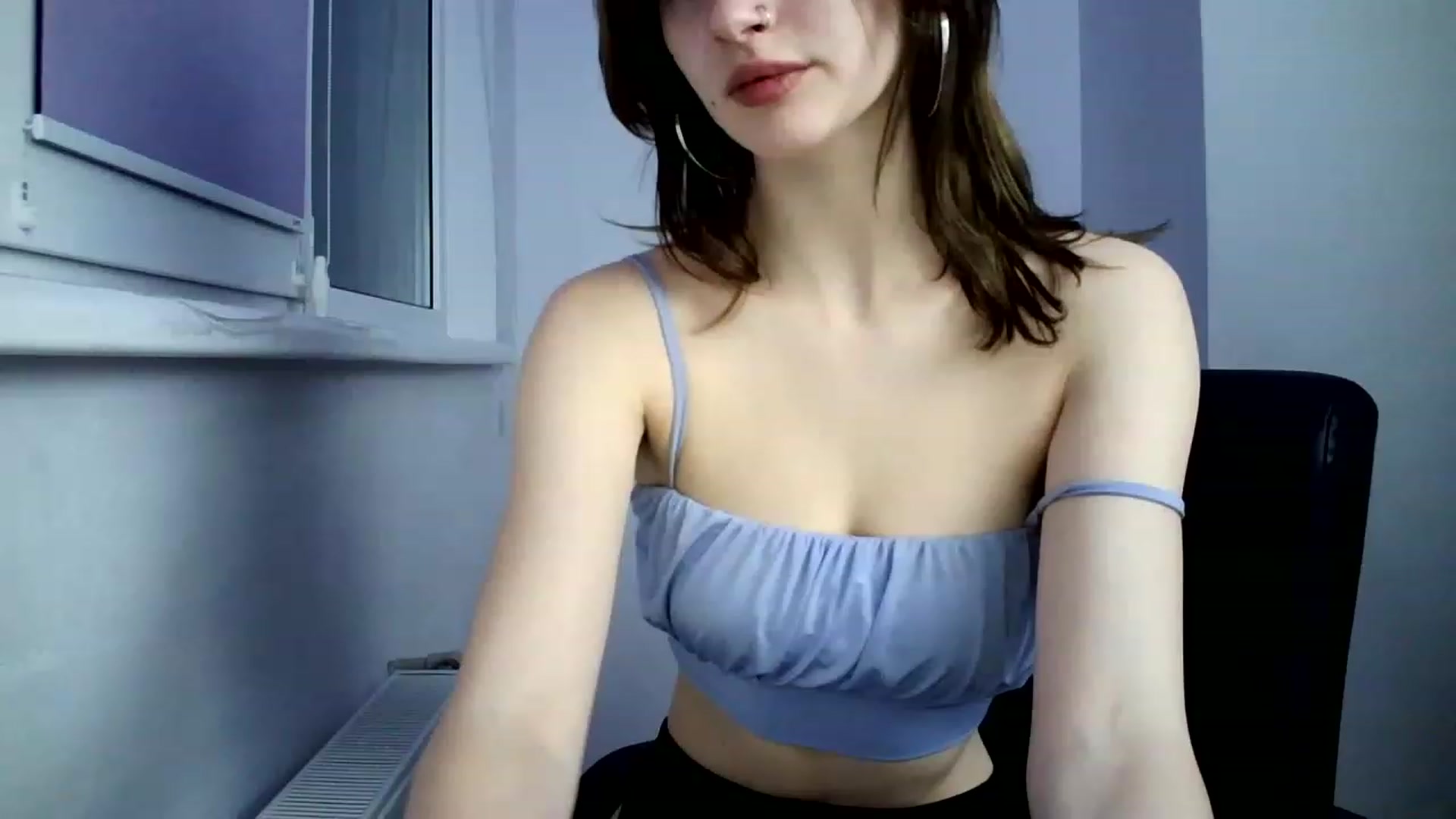 Gallery image thumbnail from MaryCoup's myfreecams stream on, 01/28/2023, 17:50 image 9 of 20