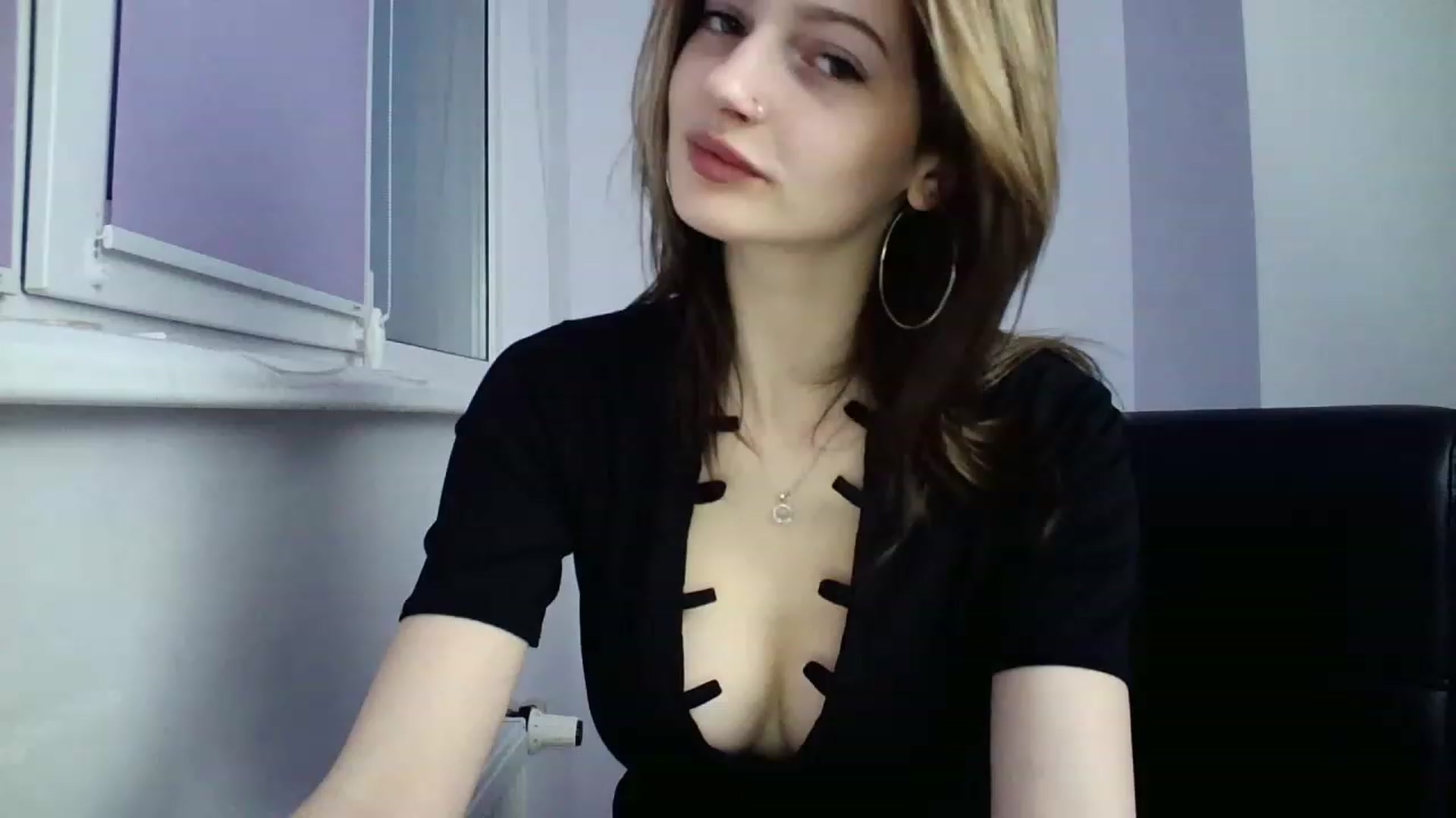 Gallery image thumbnail from MaryCoup's myfreecams stream on, 02/17/2023, 16:16 image 9 of 20