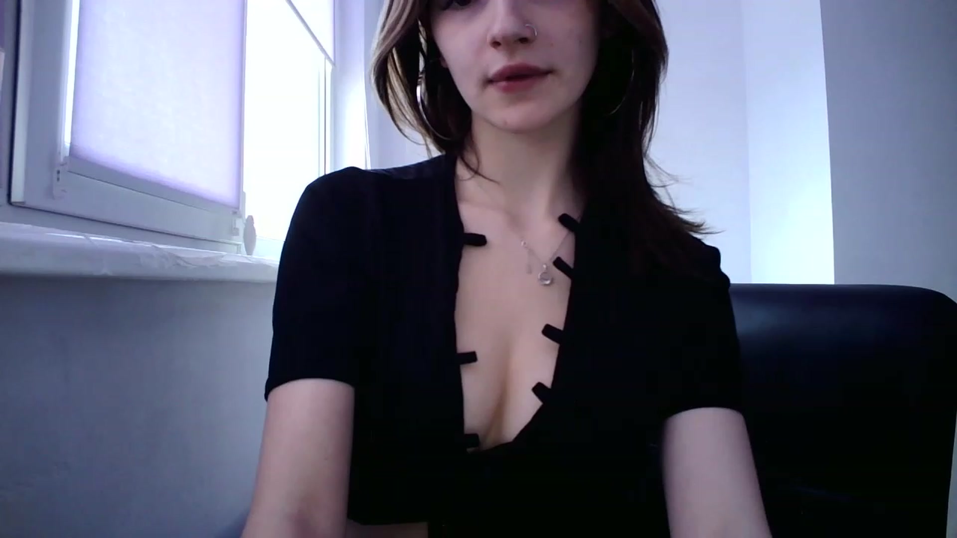 Gallery image thumbnail from MaryCoup's myfreecams stream on, 02/27/2023, 13:30 image 13 of 20